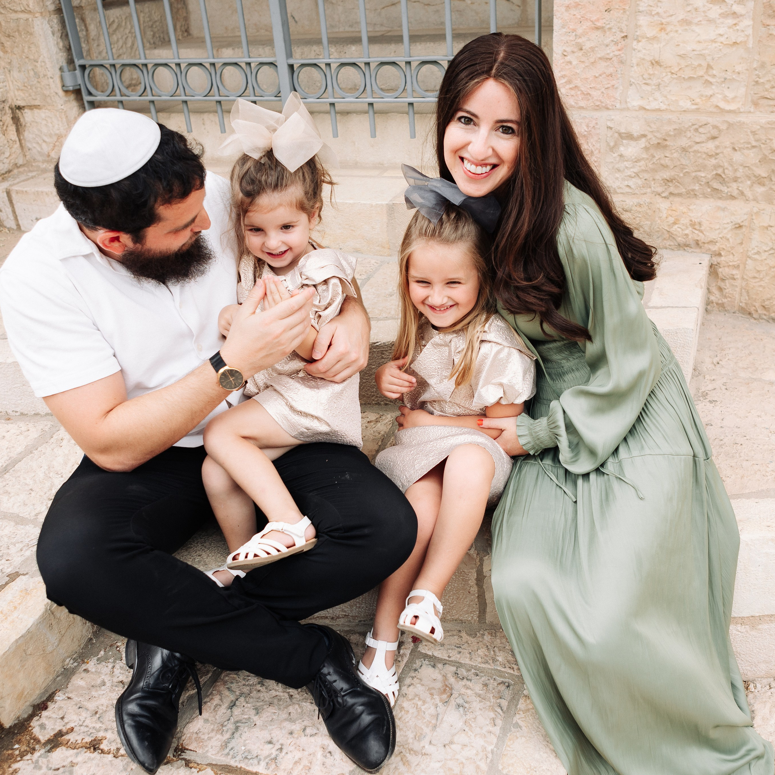 FEEDBACK. PHOTOGRAPHER IN ISRAEL