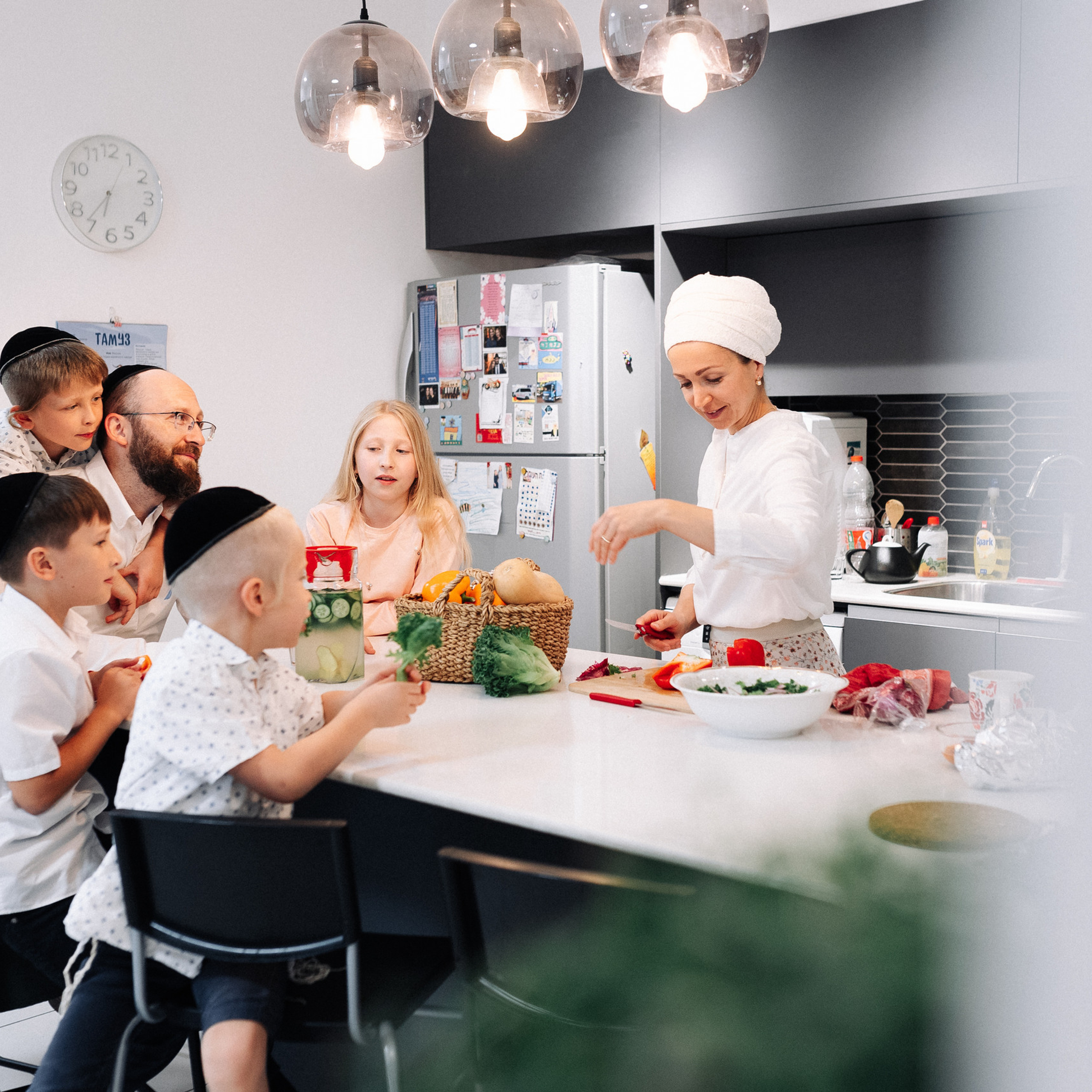 FEEDBACK. PHOTOGRAPHER IN ISRAEL