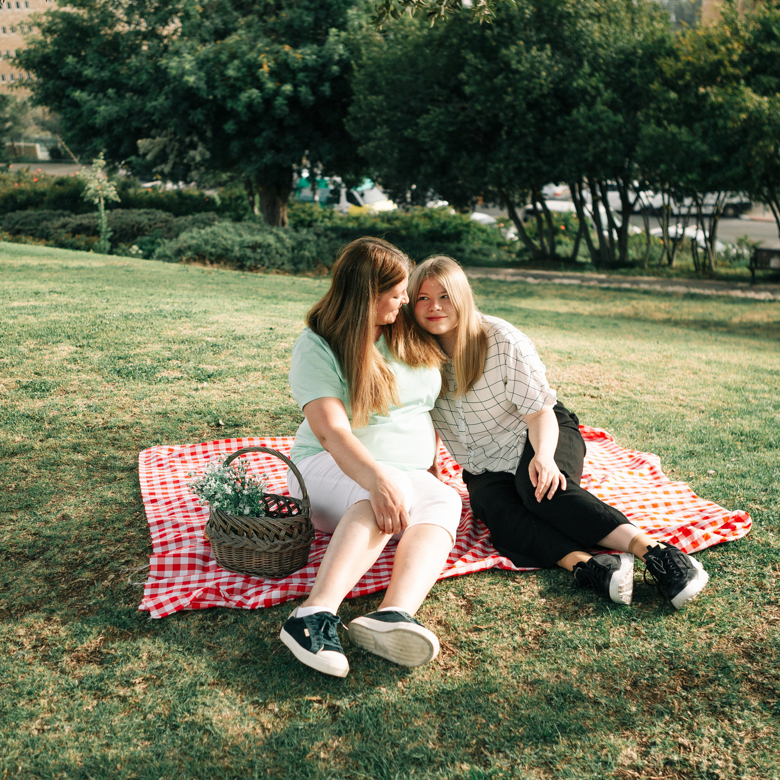 FEEDBACK. PHOTOGRAPHER IN ISRAEL