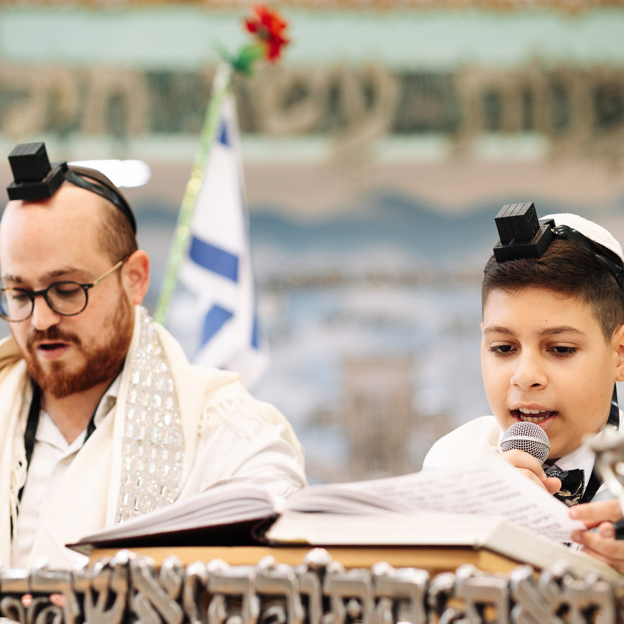 FEEDBACK. PHOTOGRAPHER IN ISRAEL