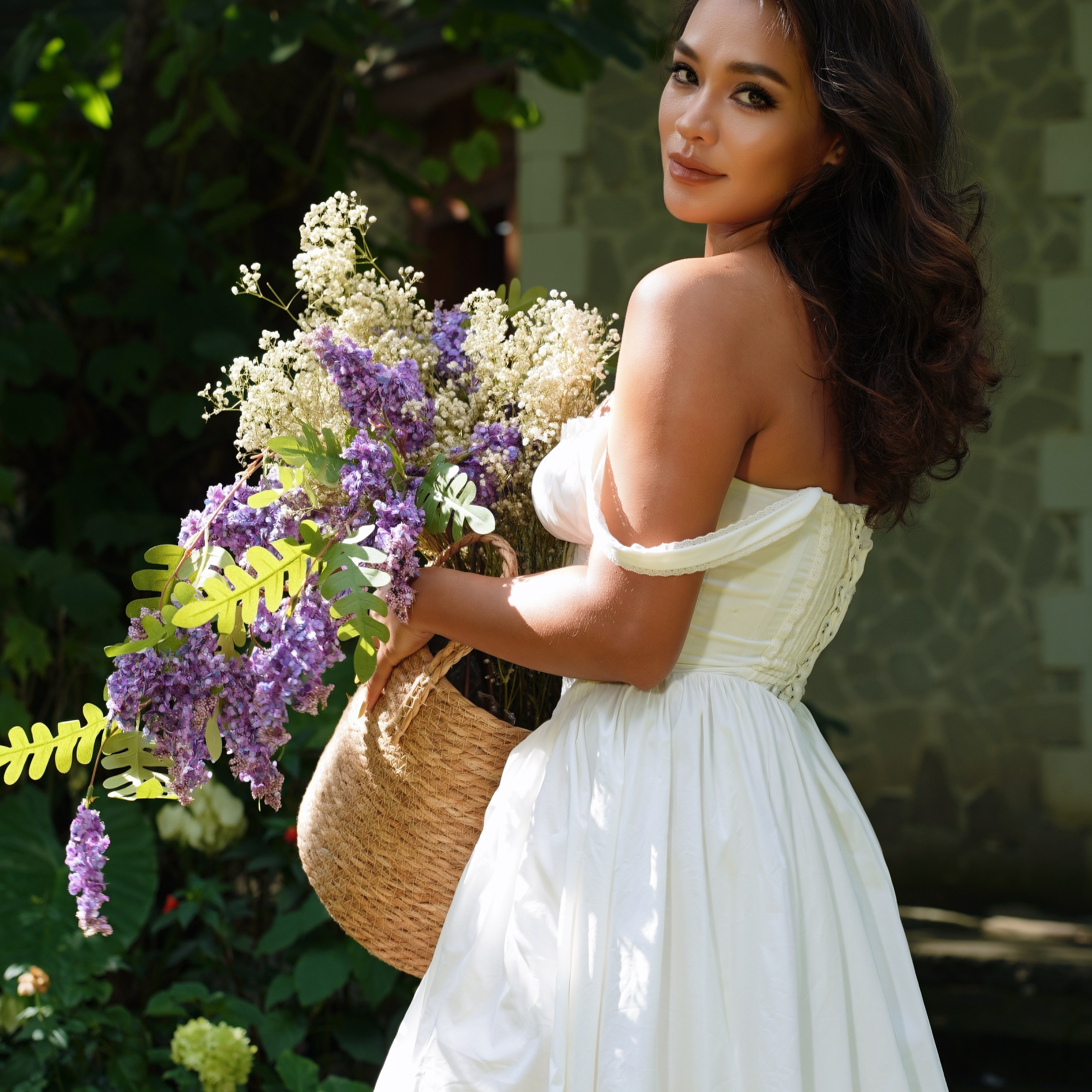 Jasline. Portrait, fashion, commercial, street photographer in Guangzhou China