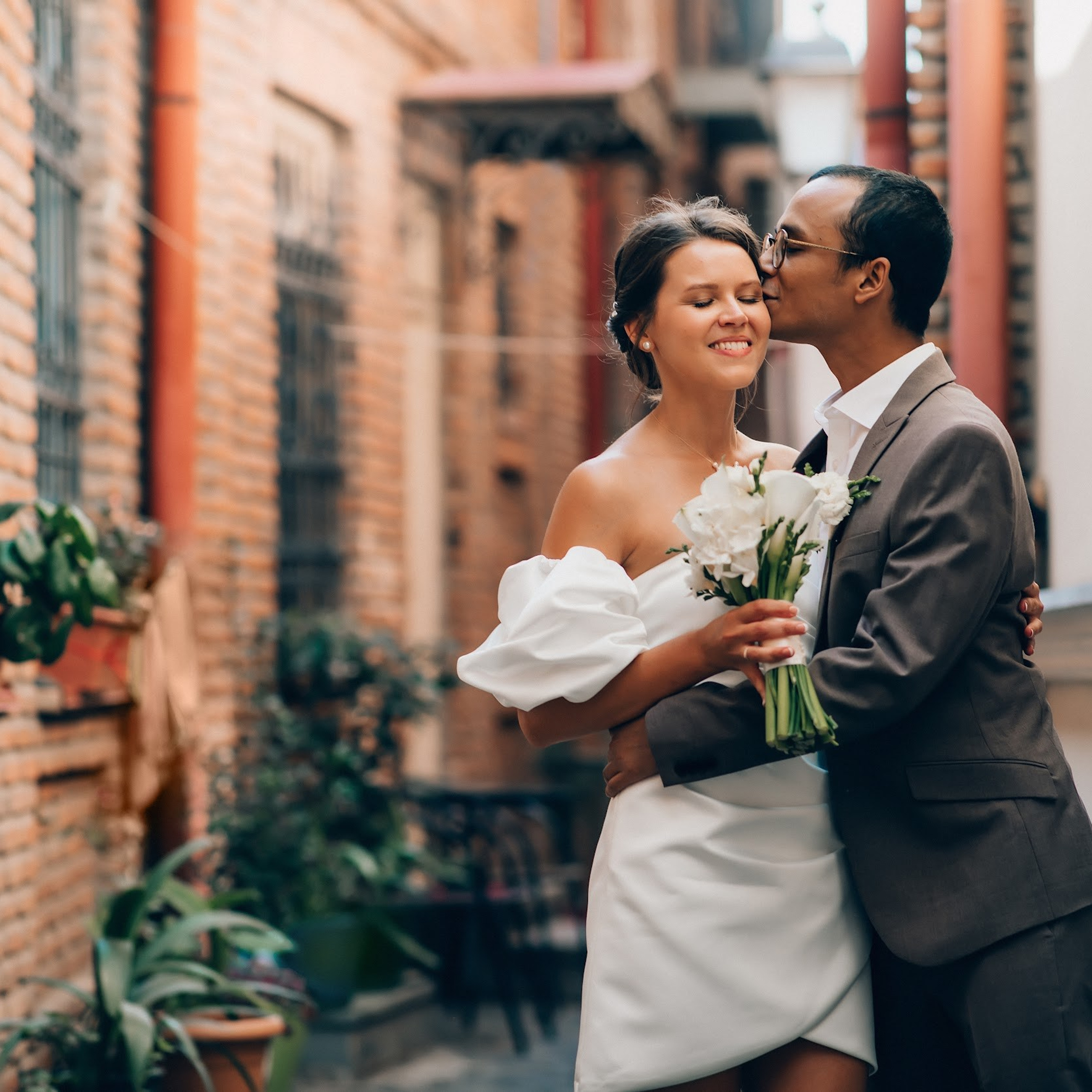 Civil Marriage in Tbilisi, Georgia. Арт Ивент Студио — Свадьбы и мероприятия в Грузии 💜