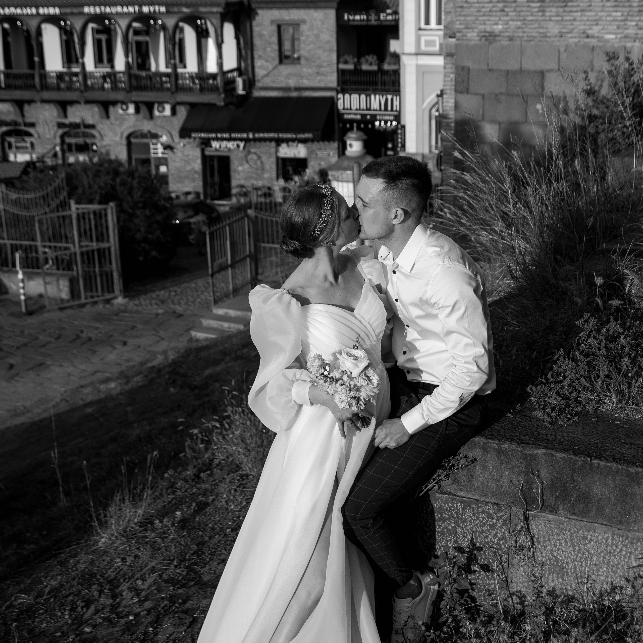 Photographer in Tbilisi — Maks. Art Event Studio — Wedding in Georgia with professionals