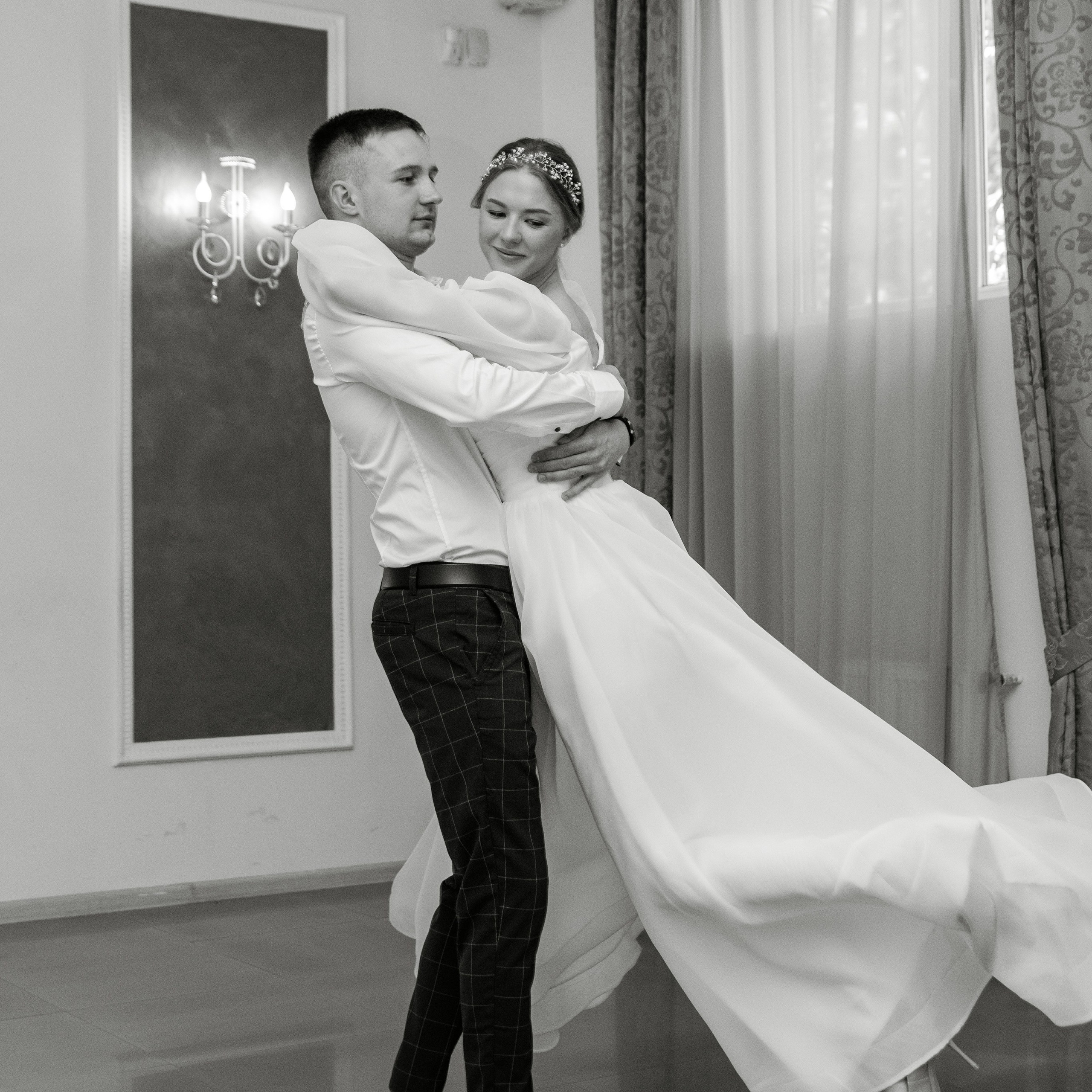 Photographer in Tbilisi — Maks. Art Event Studio — Wedding in Georgia with professionals