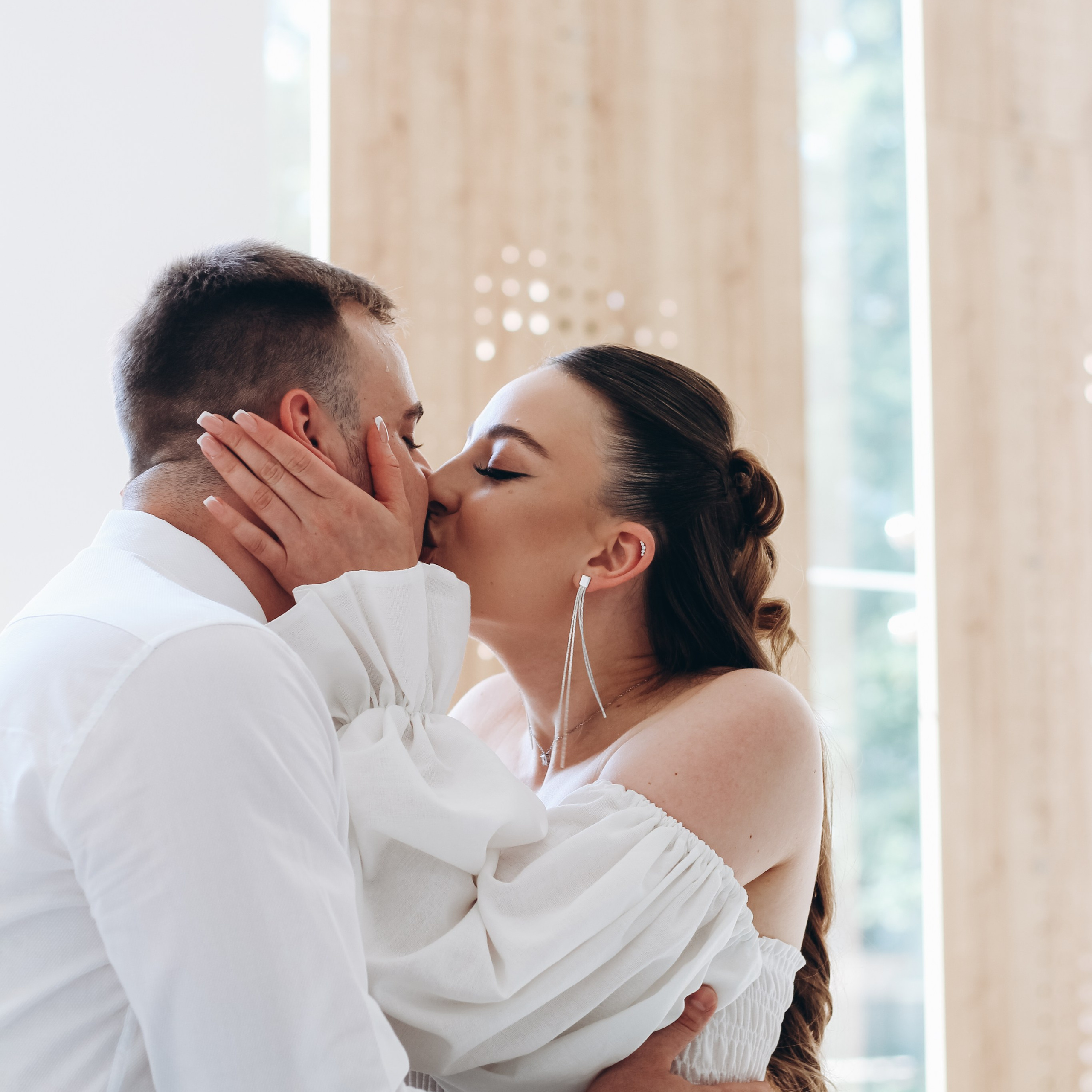 Civil Marriage Near Kutaisi (Motsameta). Art Event Studio — Wedding in Georgia with professionals