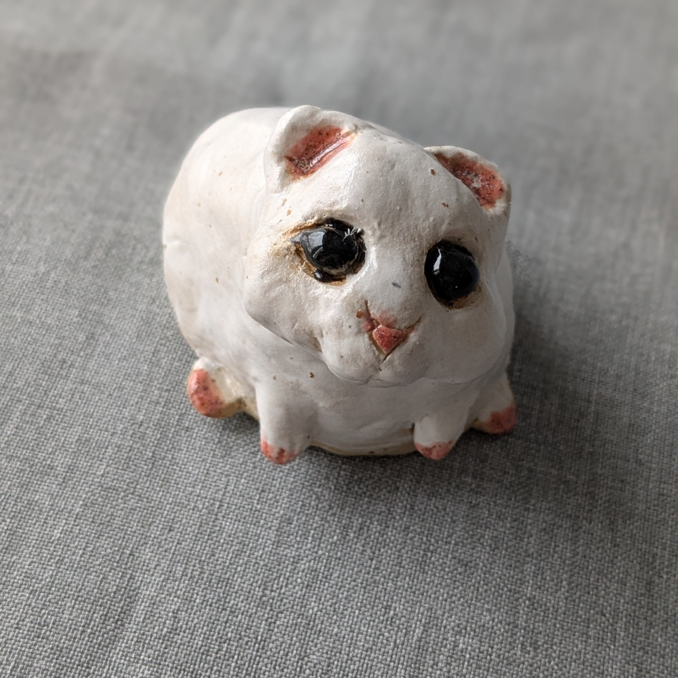 Vakioasiakkaiden teokset 2026. Alina-keraamikko