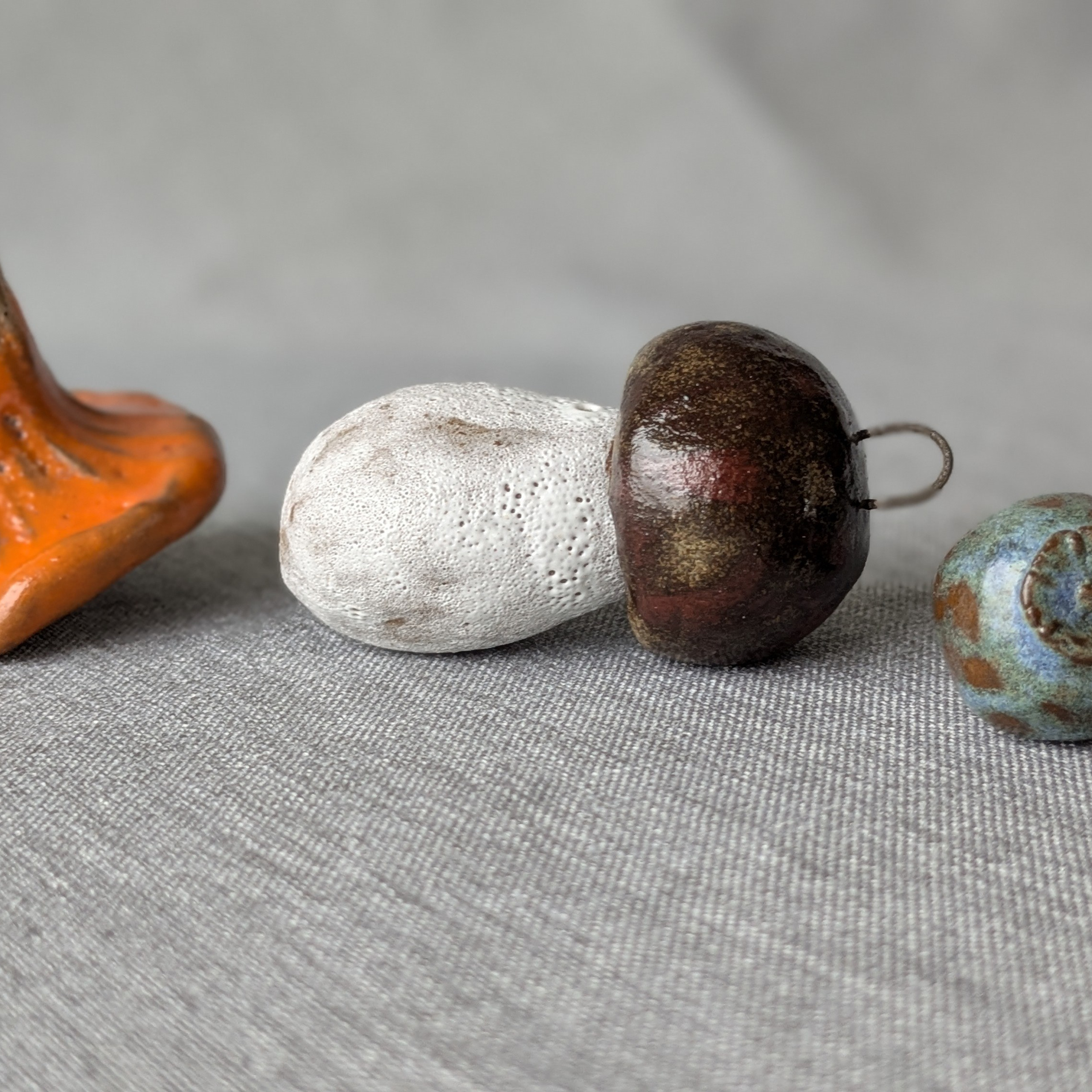 Vakioasiakkaiden teokset 2026. Alina-keraamikko