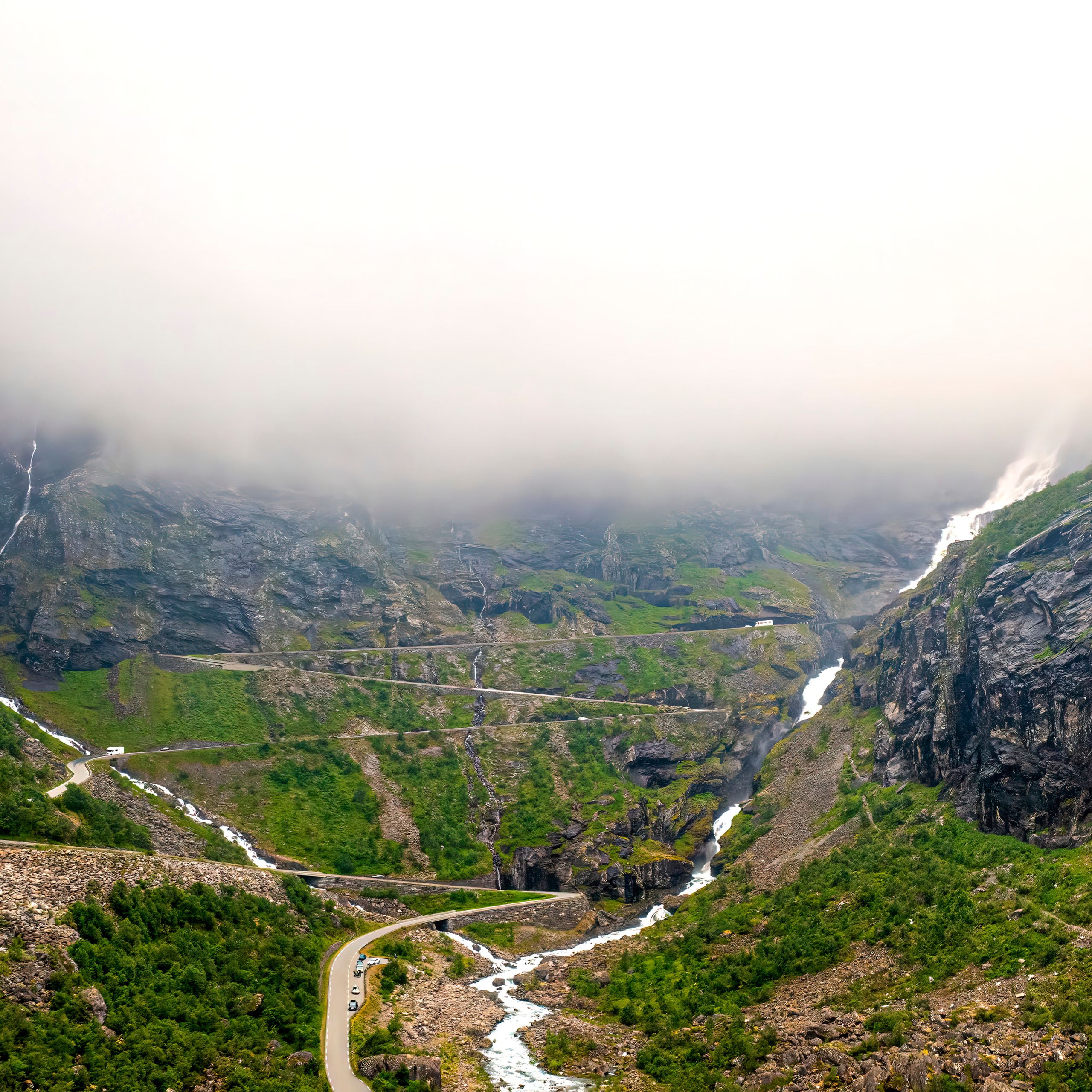 154.Stigfossen (Trollstigen).Norway.20.7.2022.