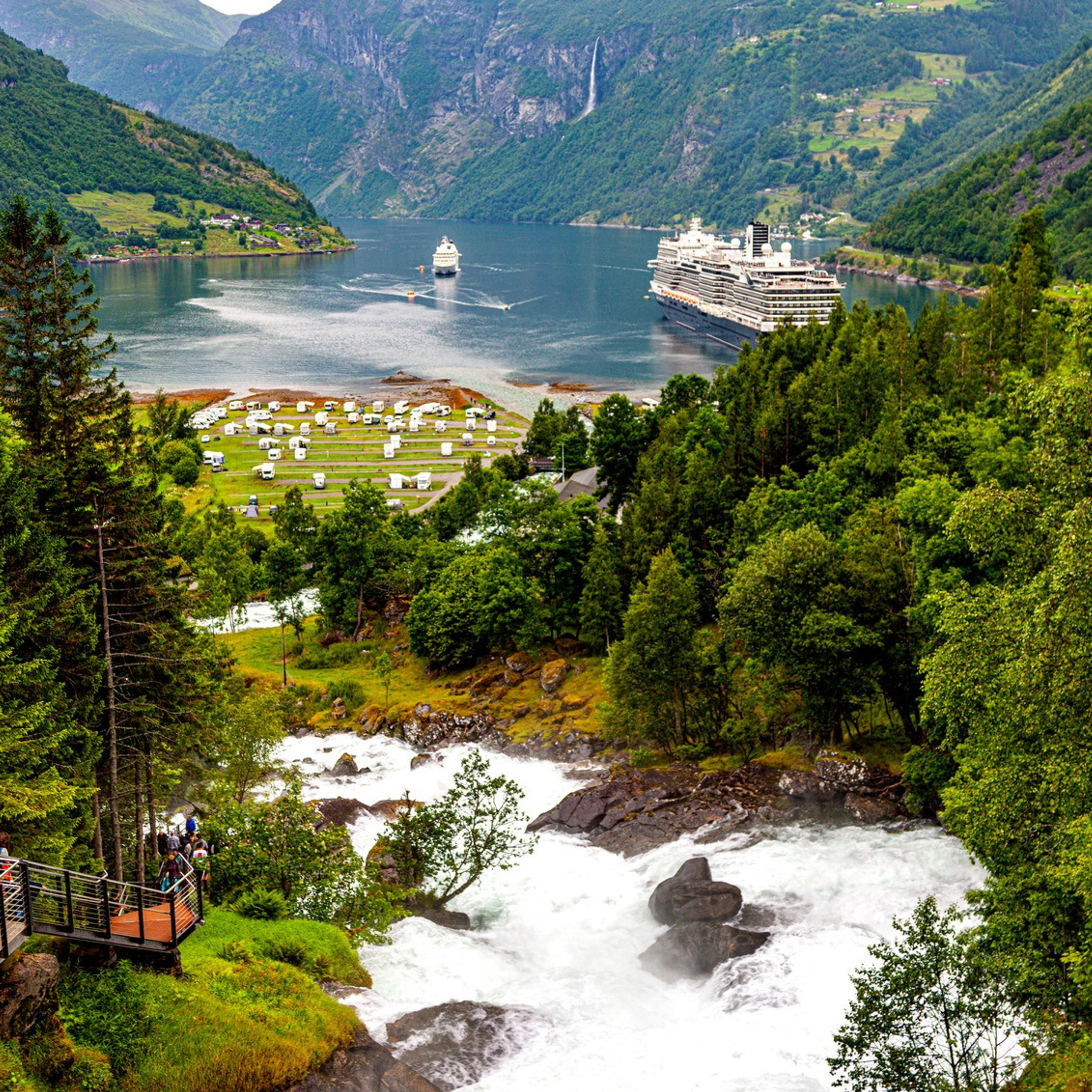 139.20/7/2022/Fossevandring Geiranger.Norway.