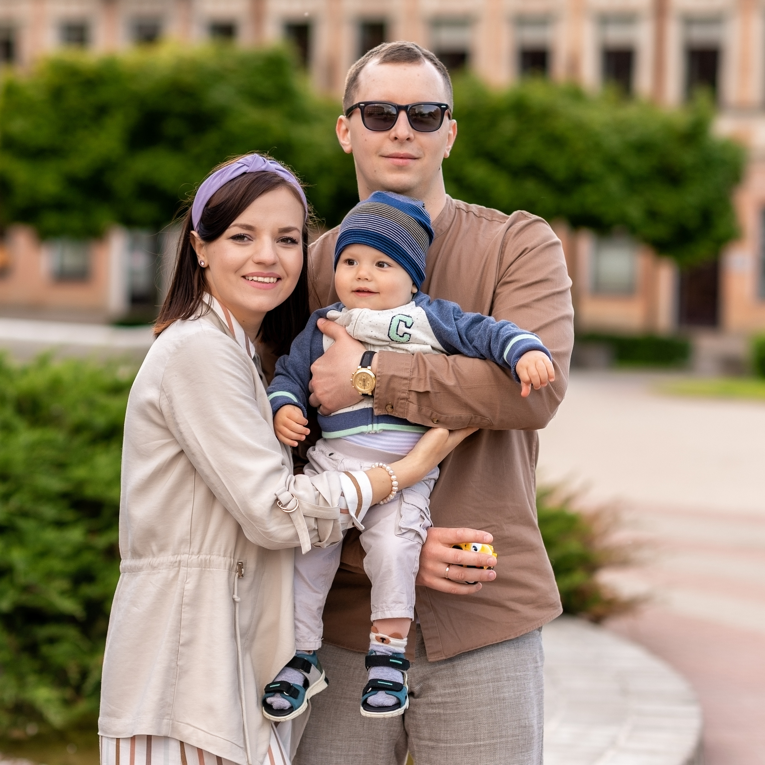 Алина и семья