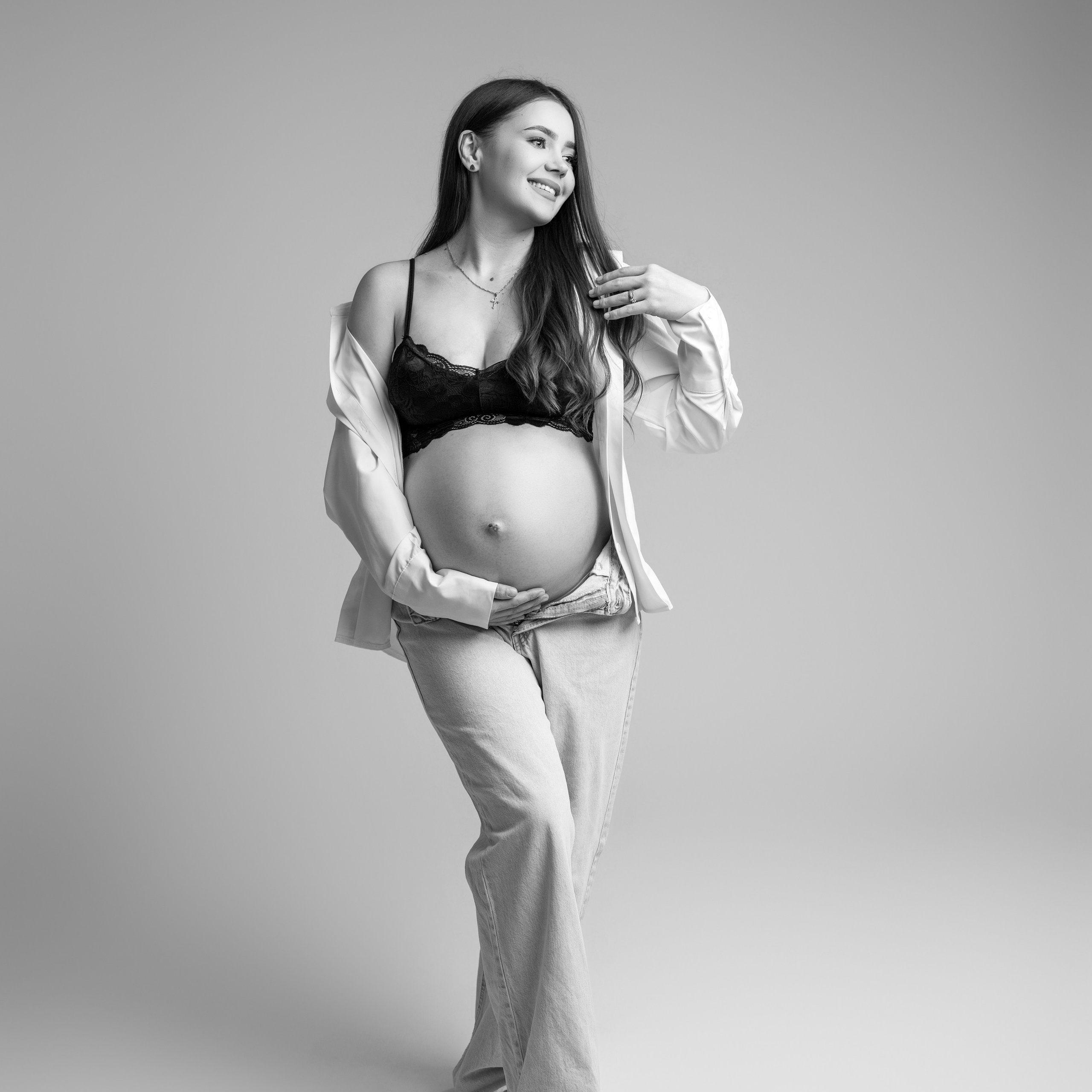 Fotograf Maternitate Andreea Catana. Https://andreeacatana.ro/