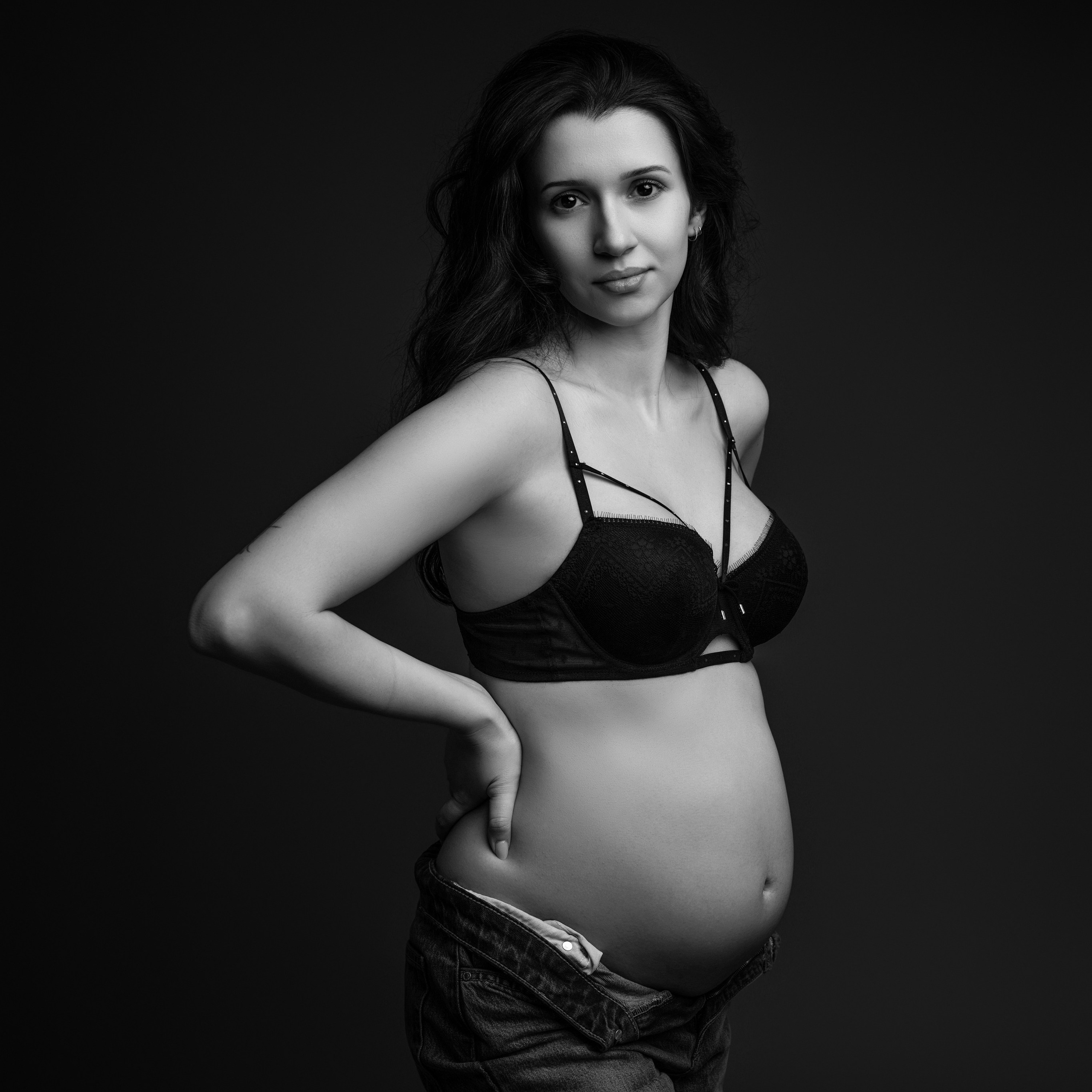 Fotograf Maternitate Andreea Catana. Https://andreeacatana.ro/