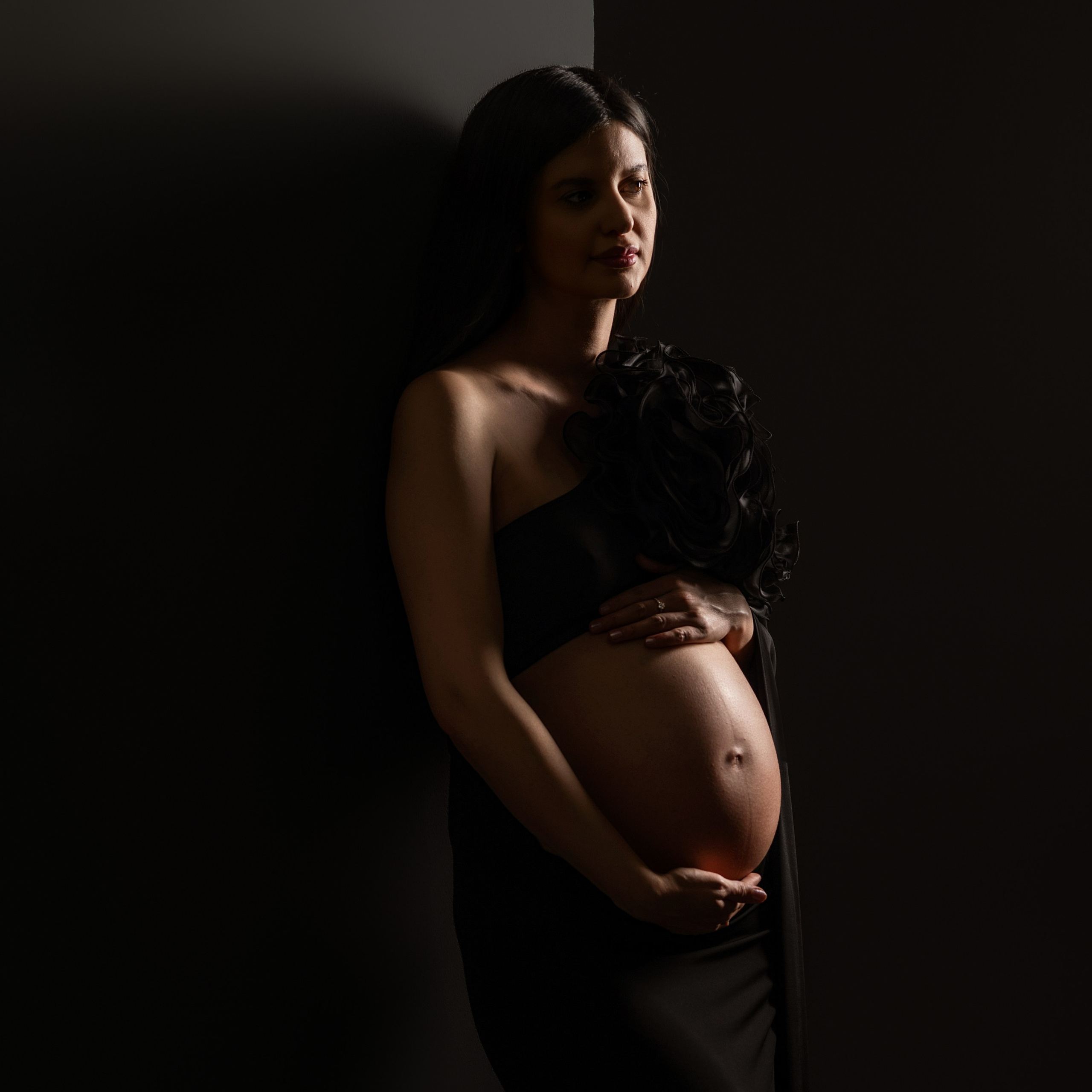 Fotograf Maternitate Andreea Catana. Https://andreeacatana.ro/