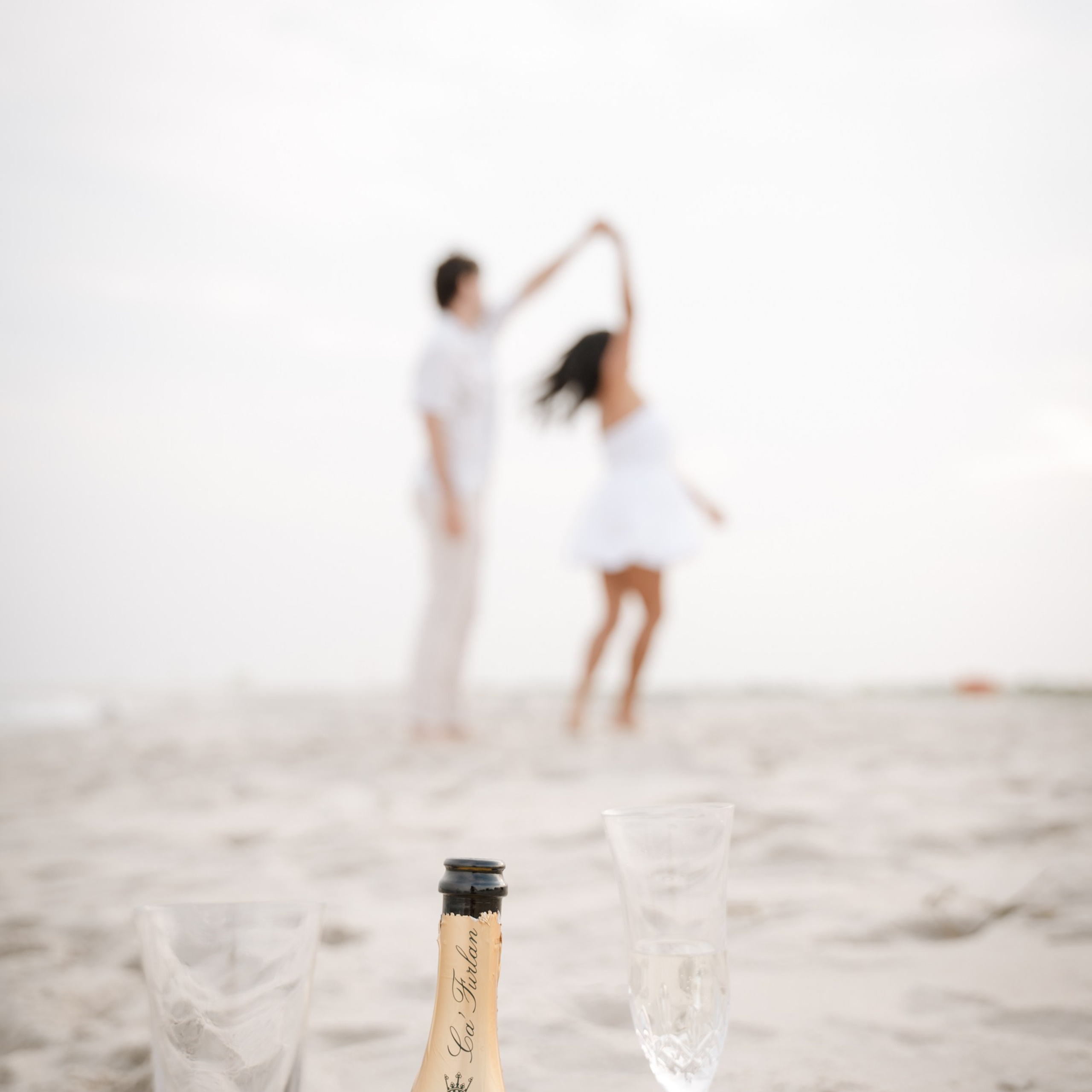 Engagement photoshoot on the Atlantic City beach