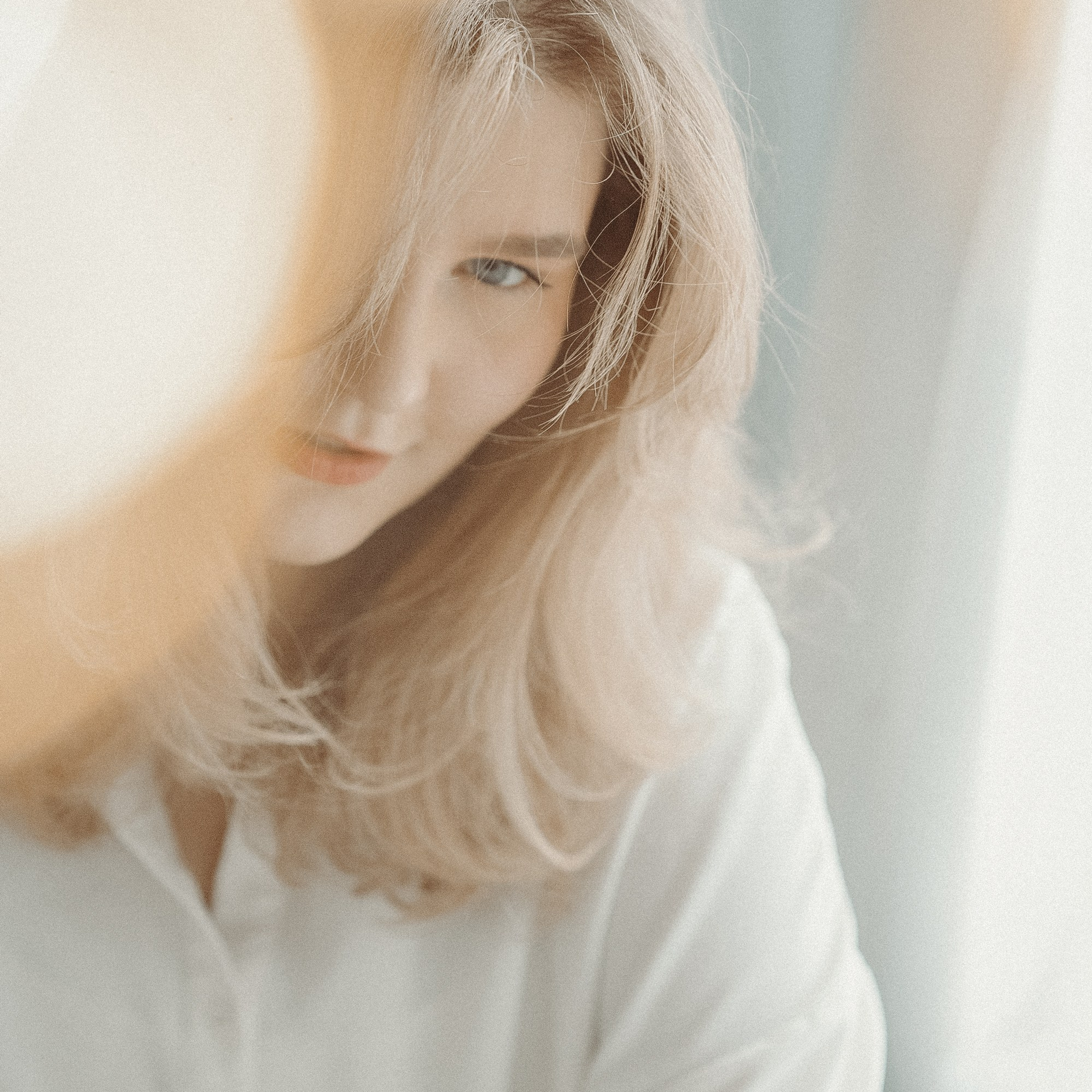 Photos of&nbsp;a&nbsp;little corgi and her owner