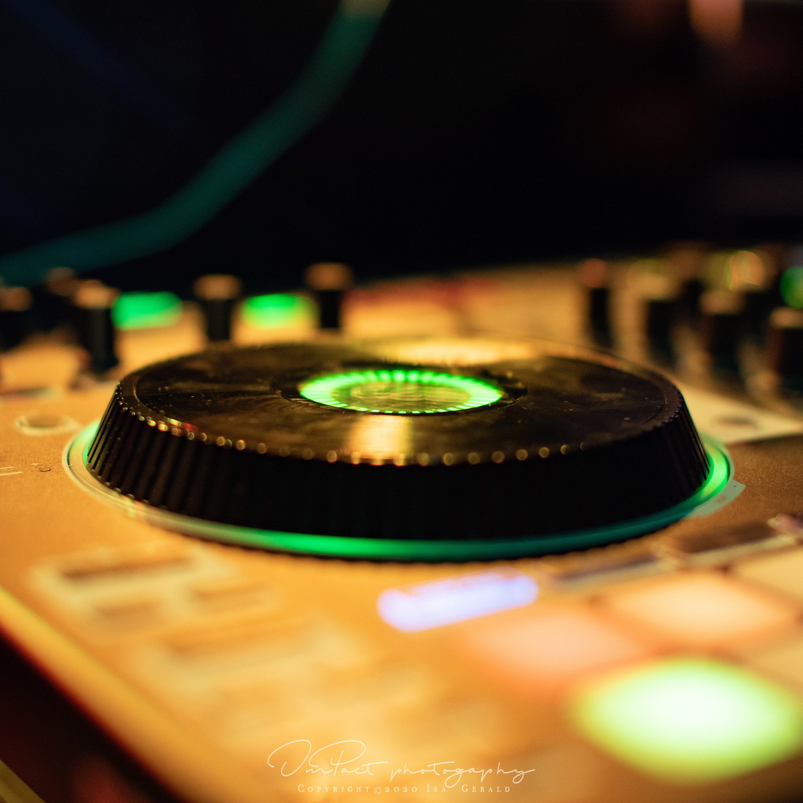 Peruzzi --DMW. UK based photographer