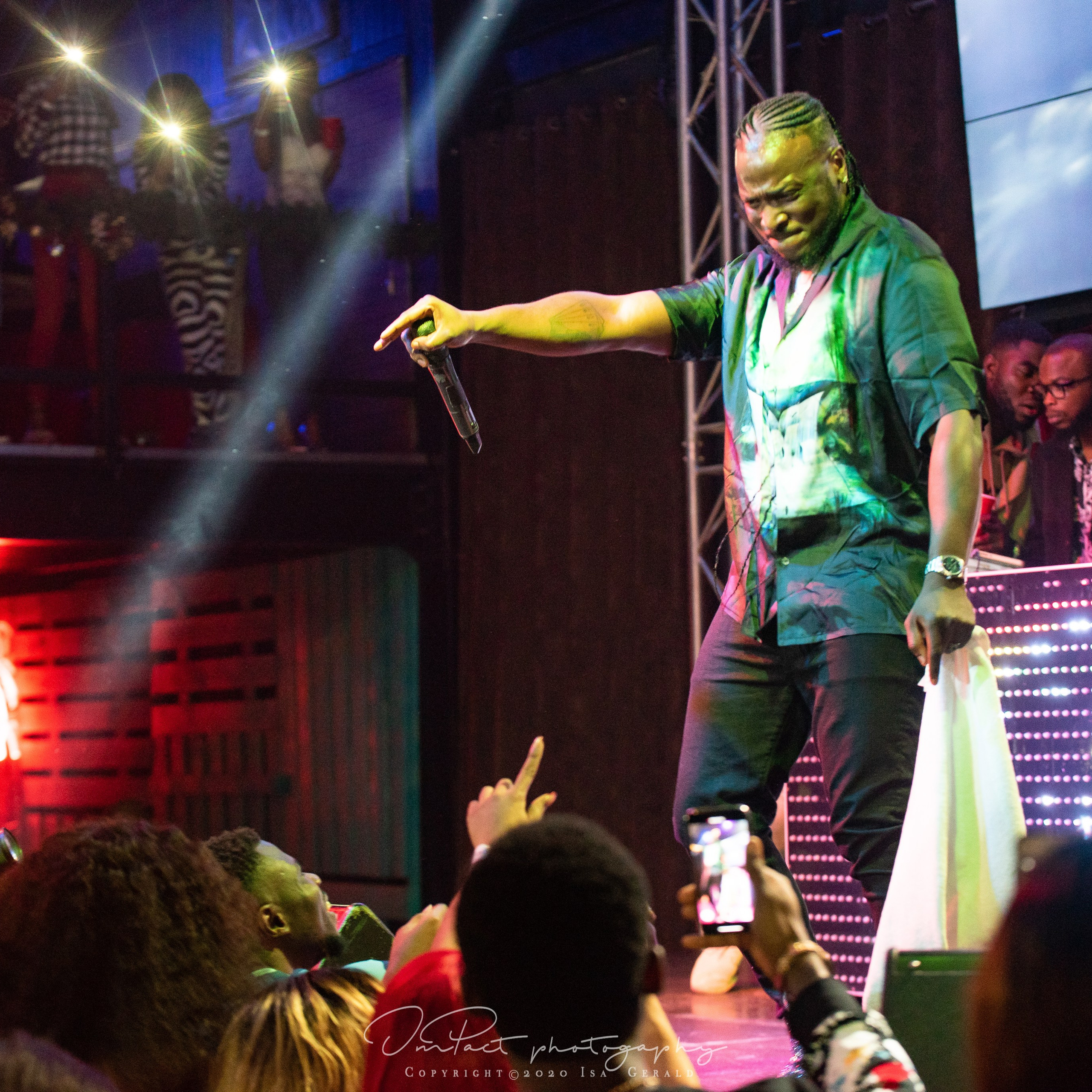 Peruzzi --DMW. UK based photographer