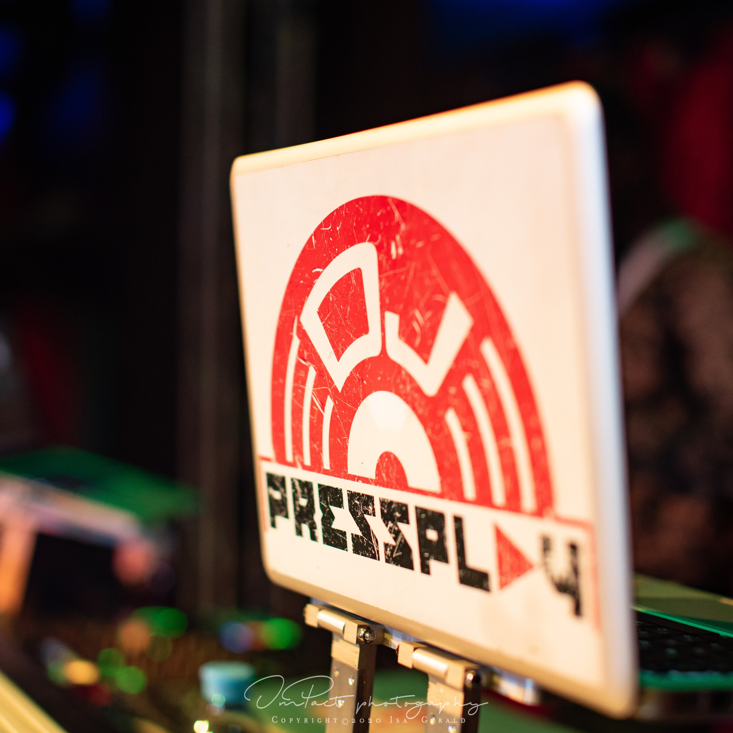 Peruzzi --DMW. UK based photographer