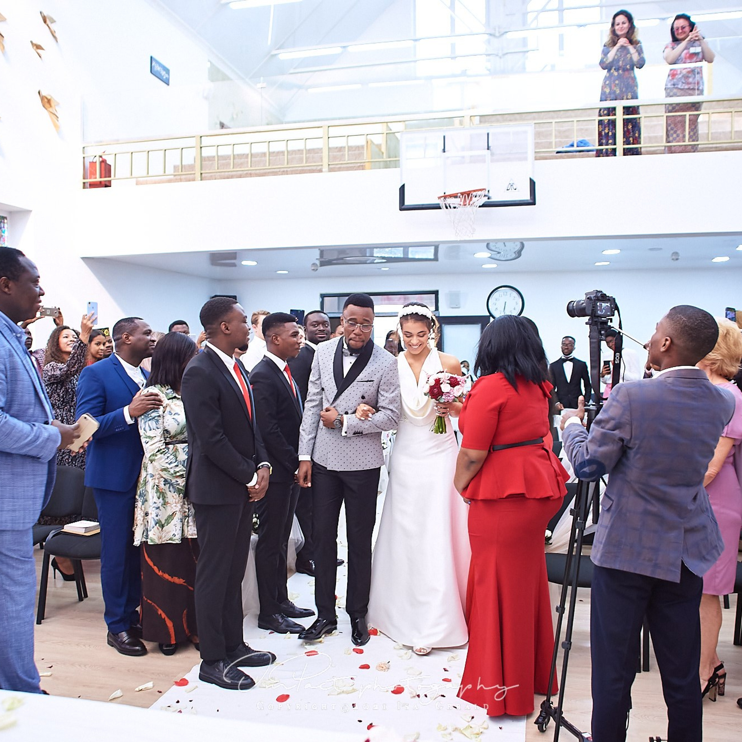 Jonathan weds Gina. UK based photographer