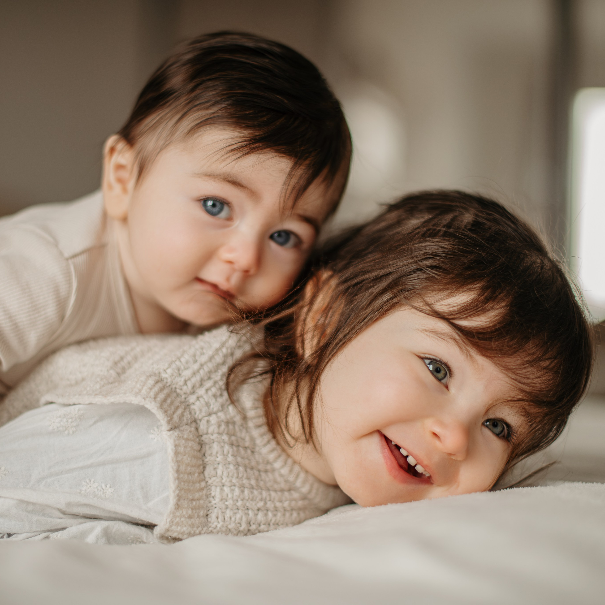 Exemples de séances photo bébé & famille à Toulouse — Evolution. Evolution — projet photo du premier an de bébé à Toulouse