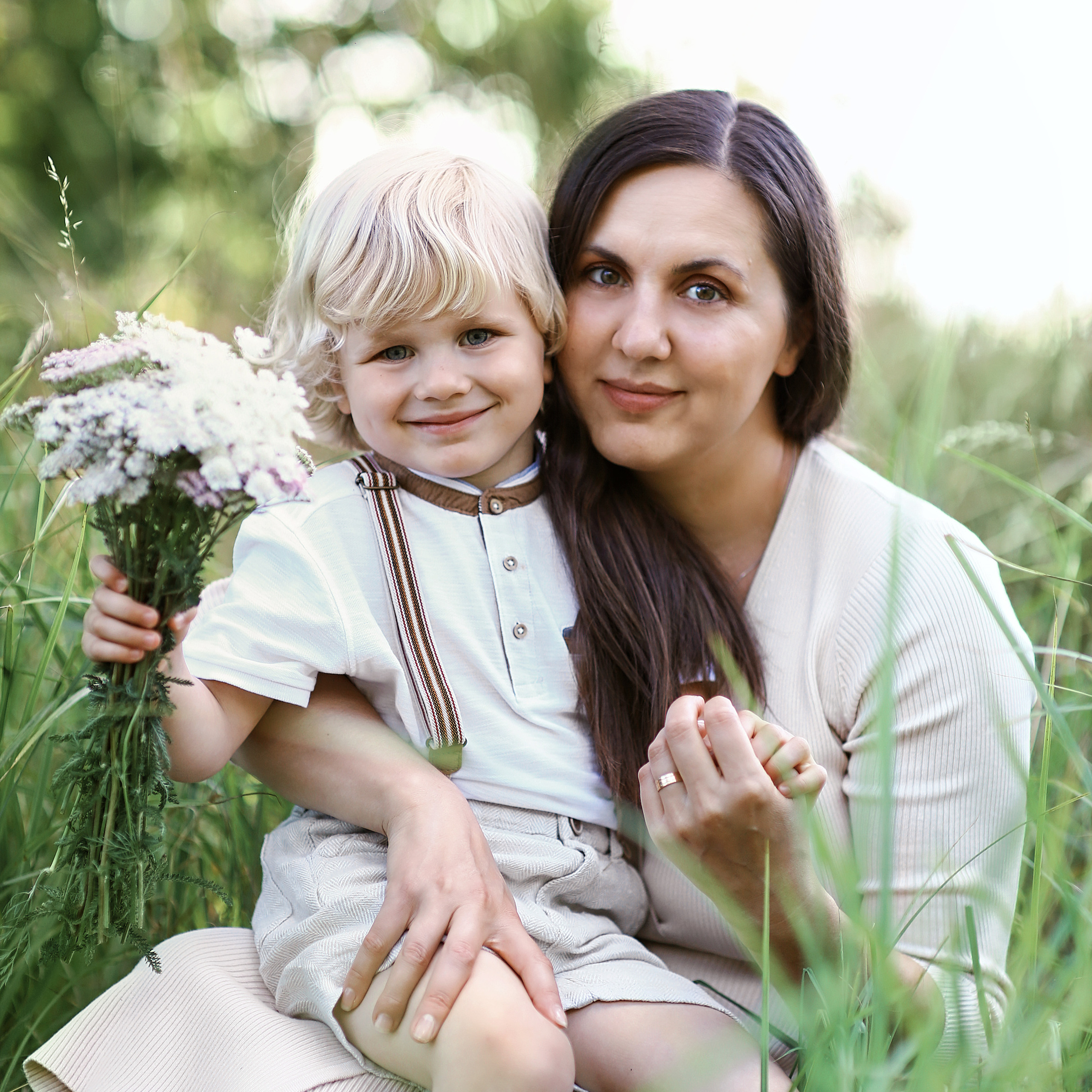 Mama-Sohn-Fotoshooting. Fotografin in Osnabrück Mariana Slav