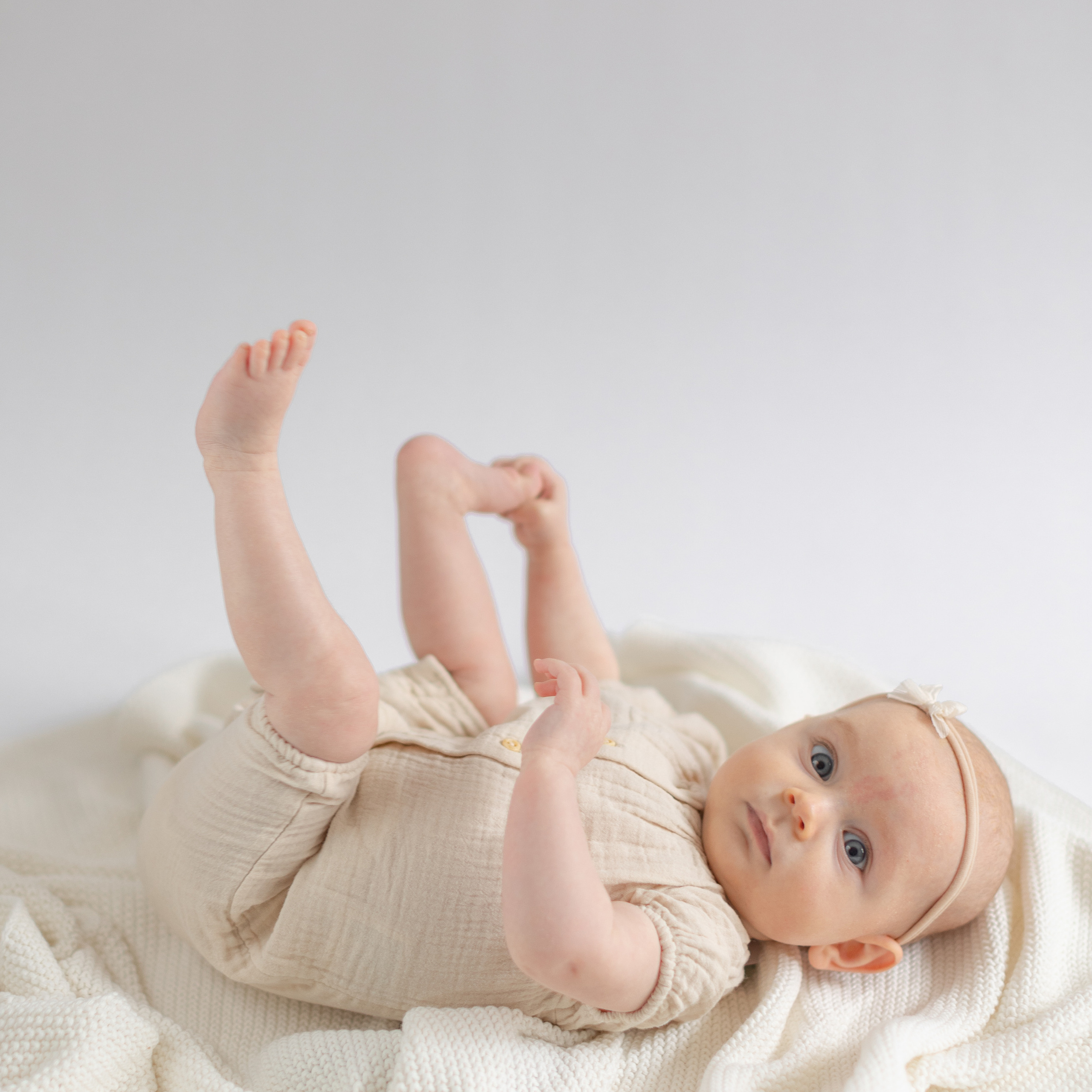 Babyshooting, 6 Monate, Familienshooting, Fotograf Osnabrück, Studioshooting, Bohoshooting