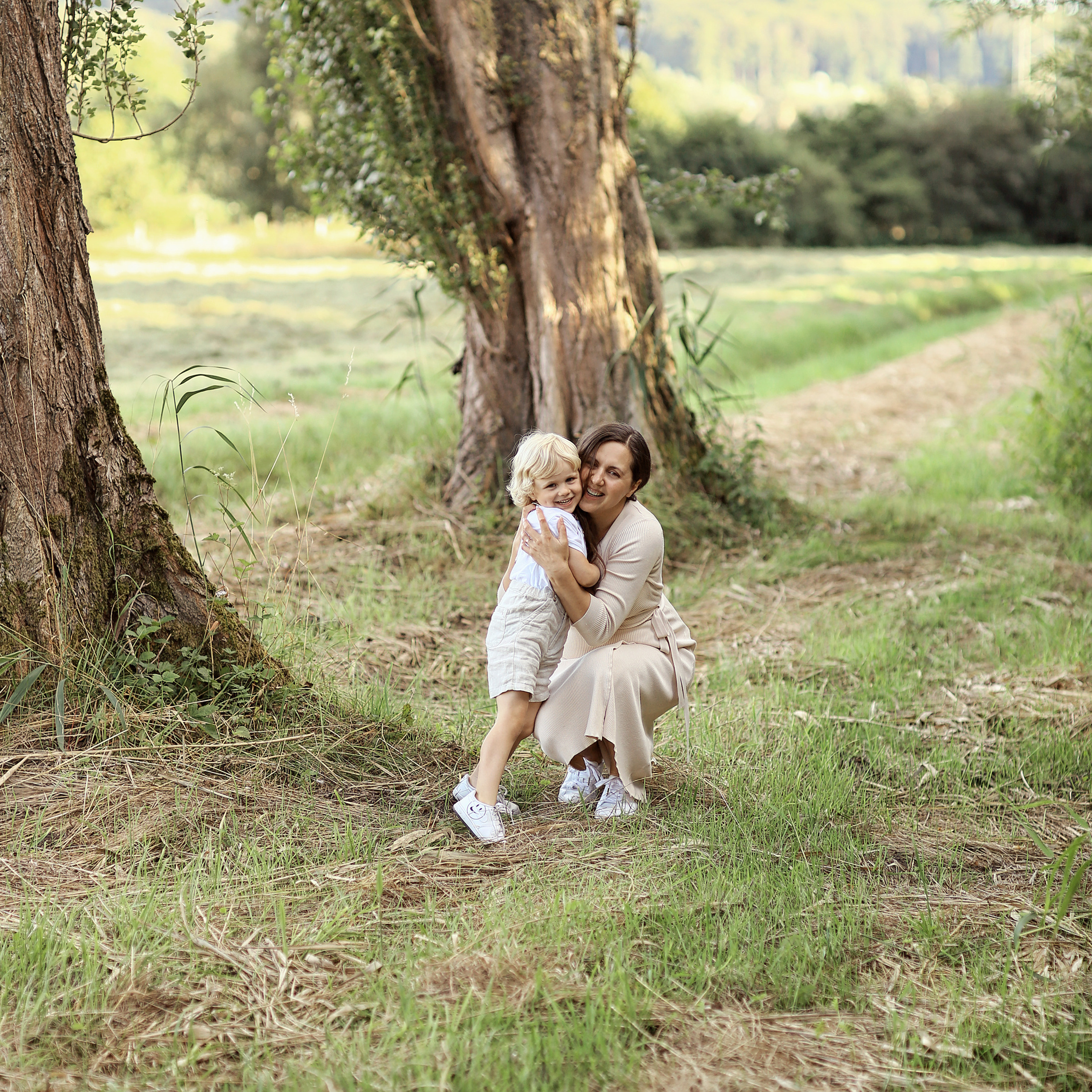 Mama-Sohn-Fotoshooting. Fotografin in Osnabrück Mariana Slav