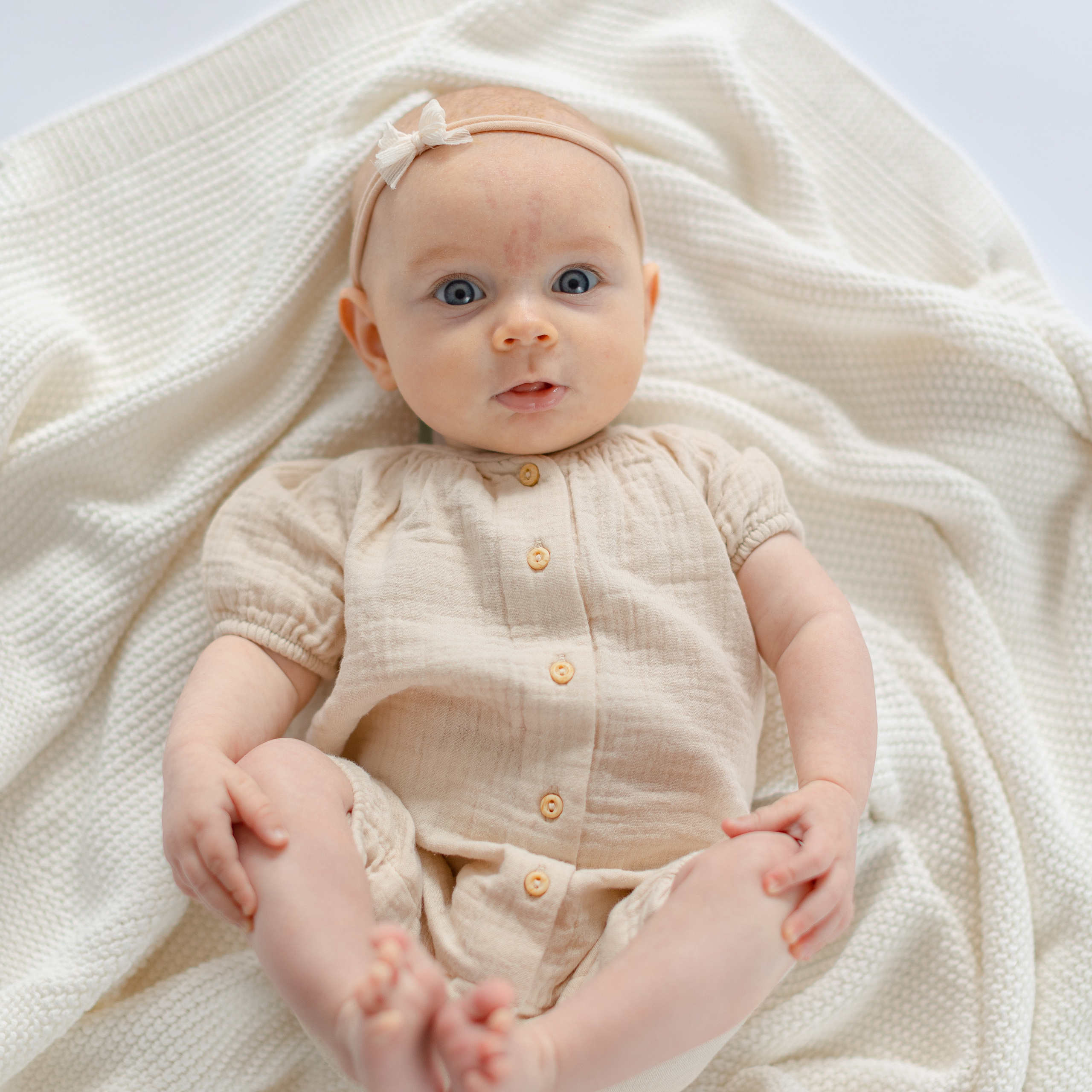 Babyshooting, 6 Monate, Familienshooting, Fotograf Osnabrück, Studioshooting, Bohoshooting