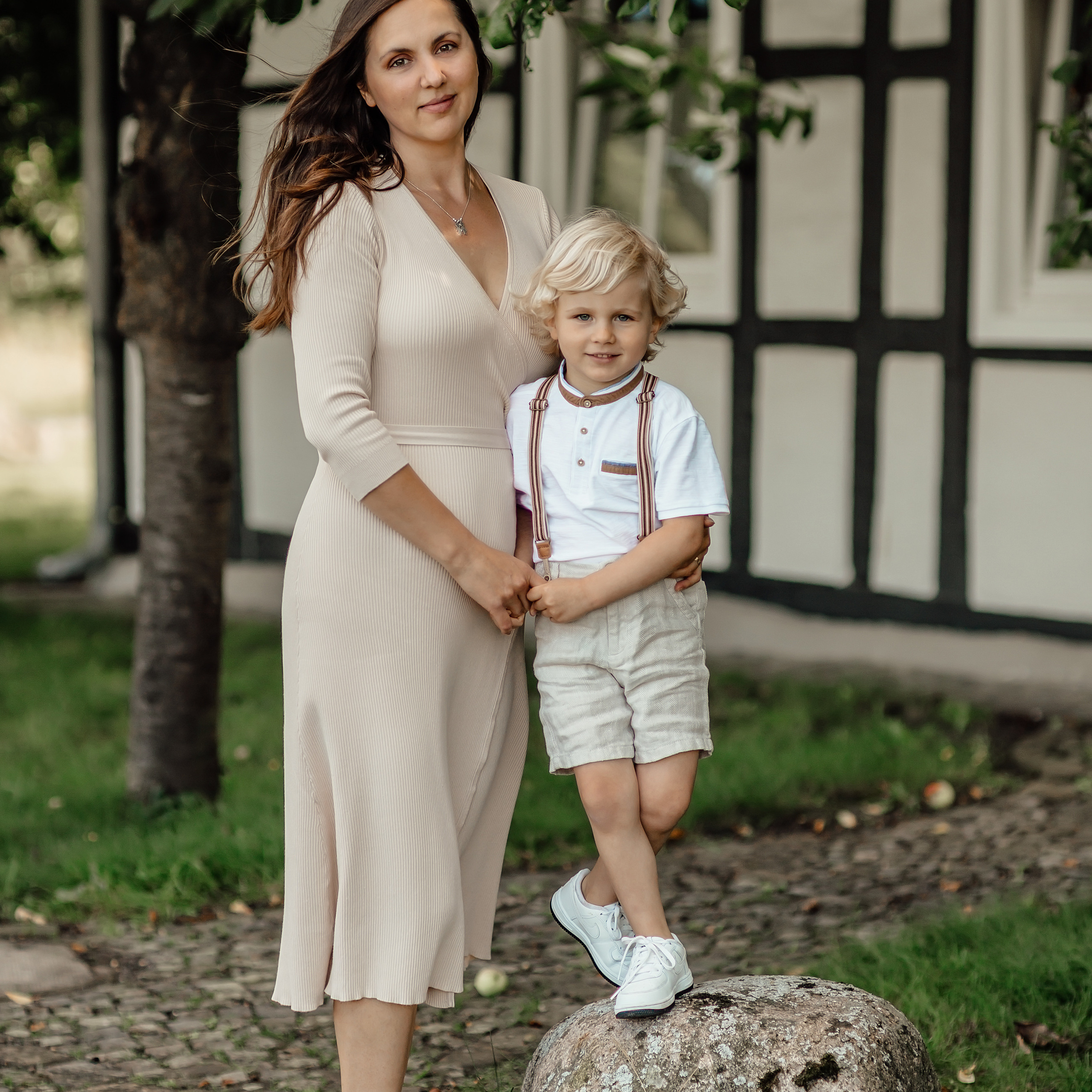 Mama-Sohn-Fotoshooting. Fotografin in Osnabrück Mariana Slav