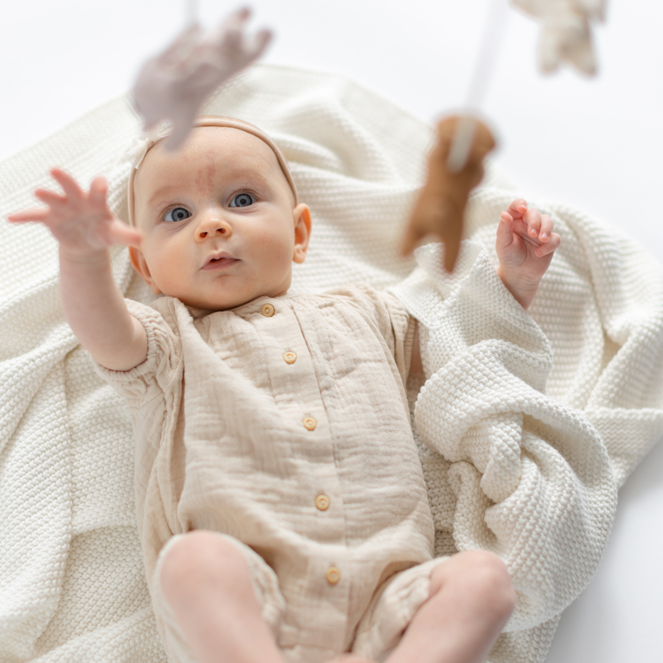 Babyshooting, 6 Monate, Familienshooting, Fotograf Osnabrück, Studioshooting, Bohoshooting