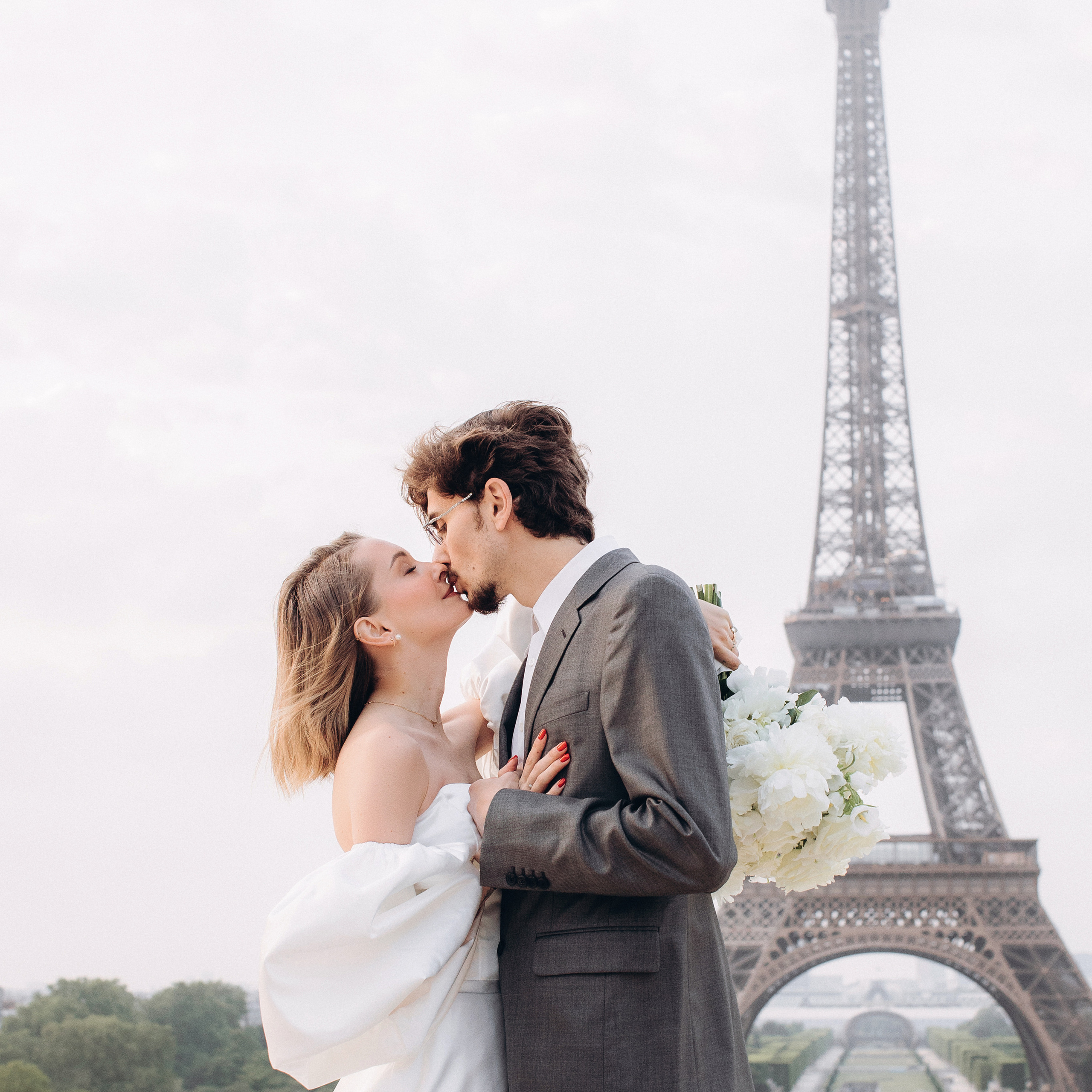 fotoshooting, fotograf osnabrück, homestory fotograf, portrait, after wedding fotoshooting, fotograf deutschland, photographer germany, elopement photographer germany, wedding photographer germany, lovestory fotoshooting paris, paris, wedding france, tour eiffel, love in paris