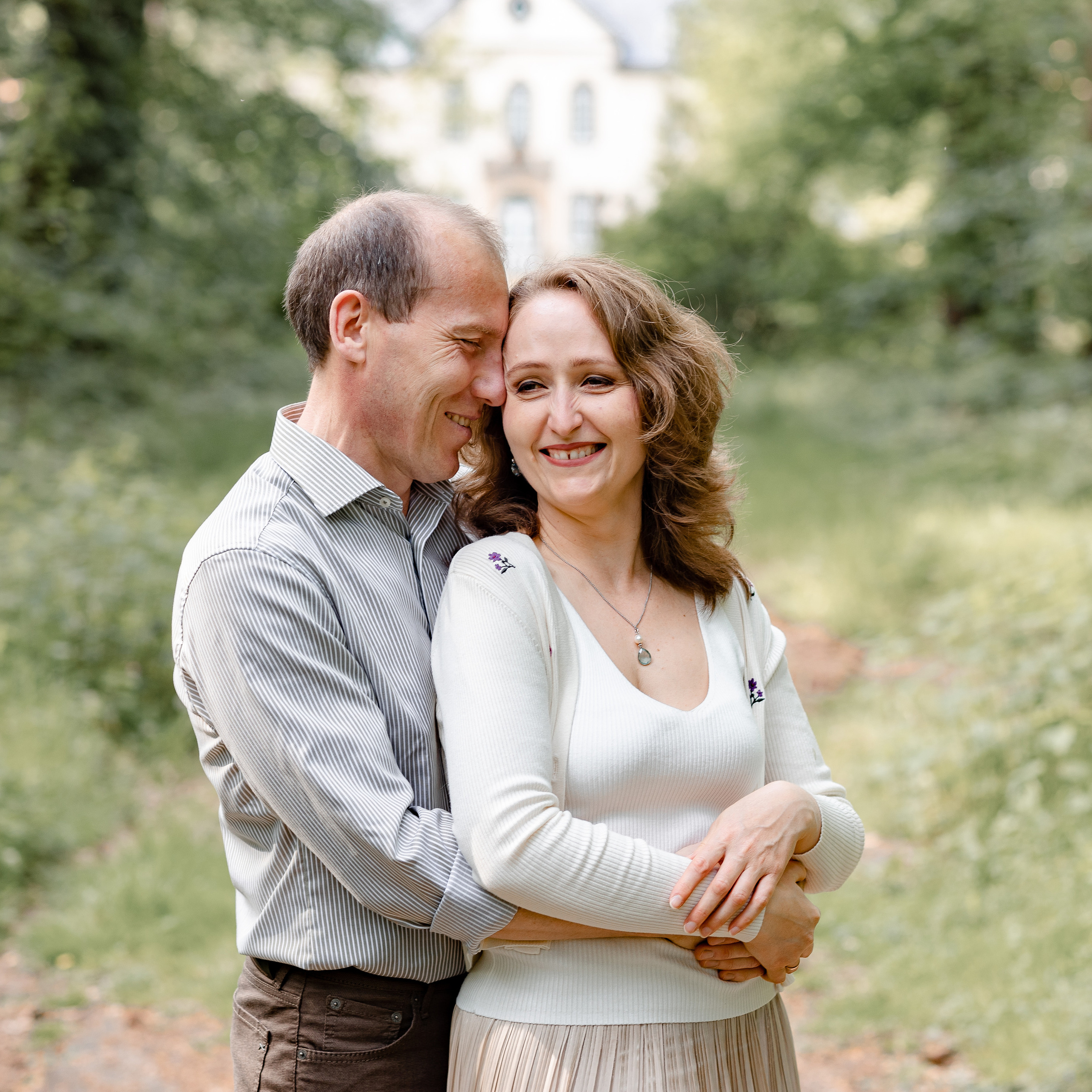Wald, Familienshooting, Waldshooting, Fotograf in Osnabrück, Familienglück, Sommer, Sommershooting, Osnabrück, Hannover