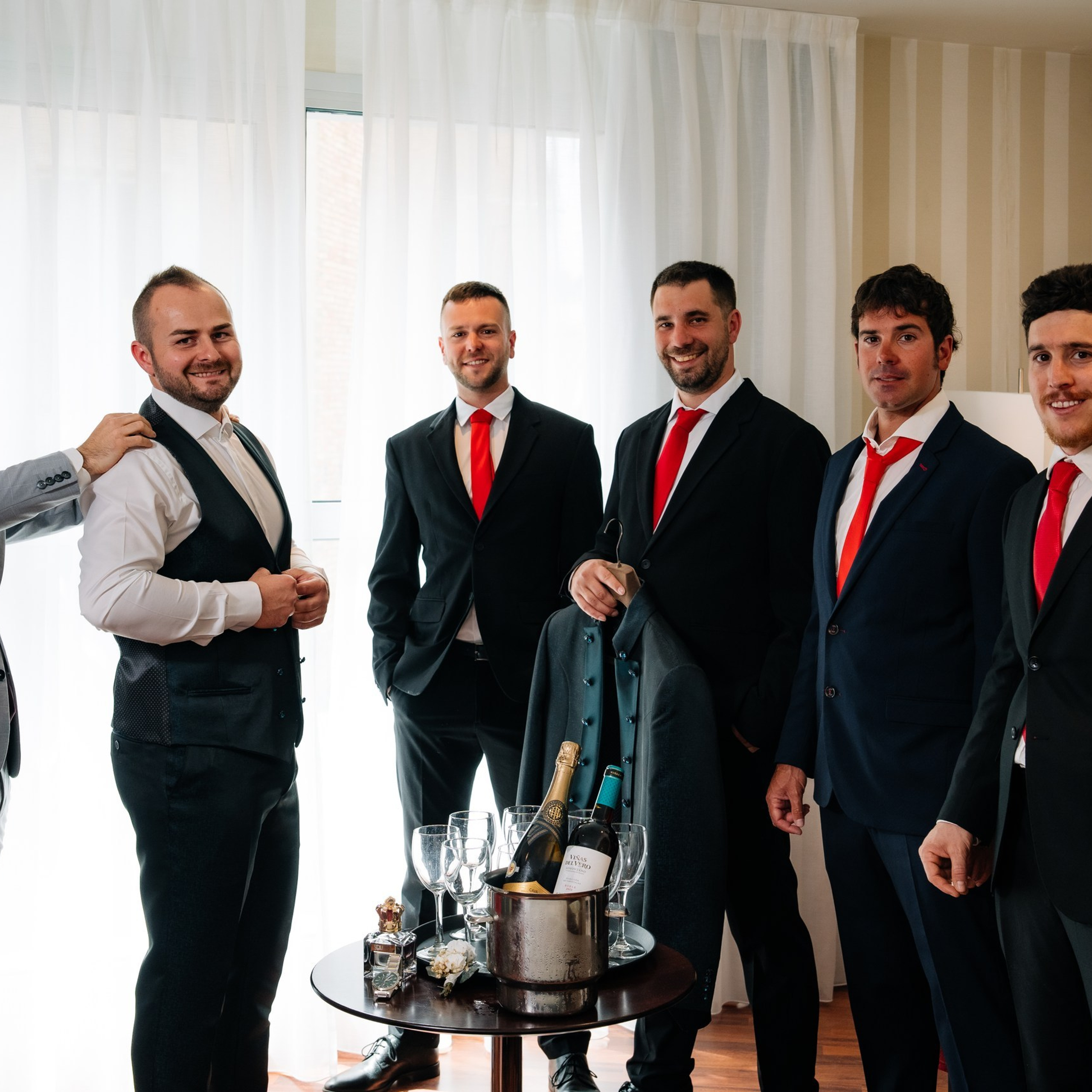 Fotografia y video profesional en toda España. Mi nombre es Catalin, y tu historia es mi inspiración