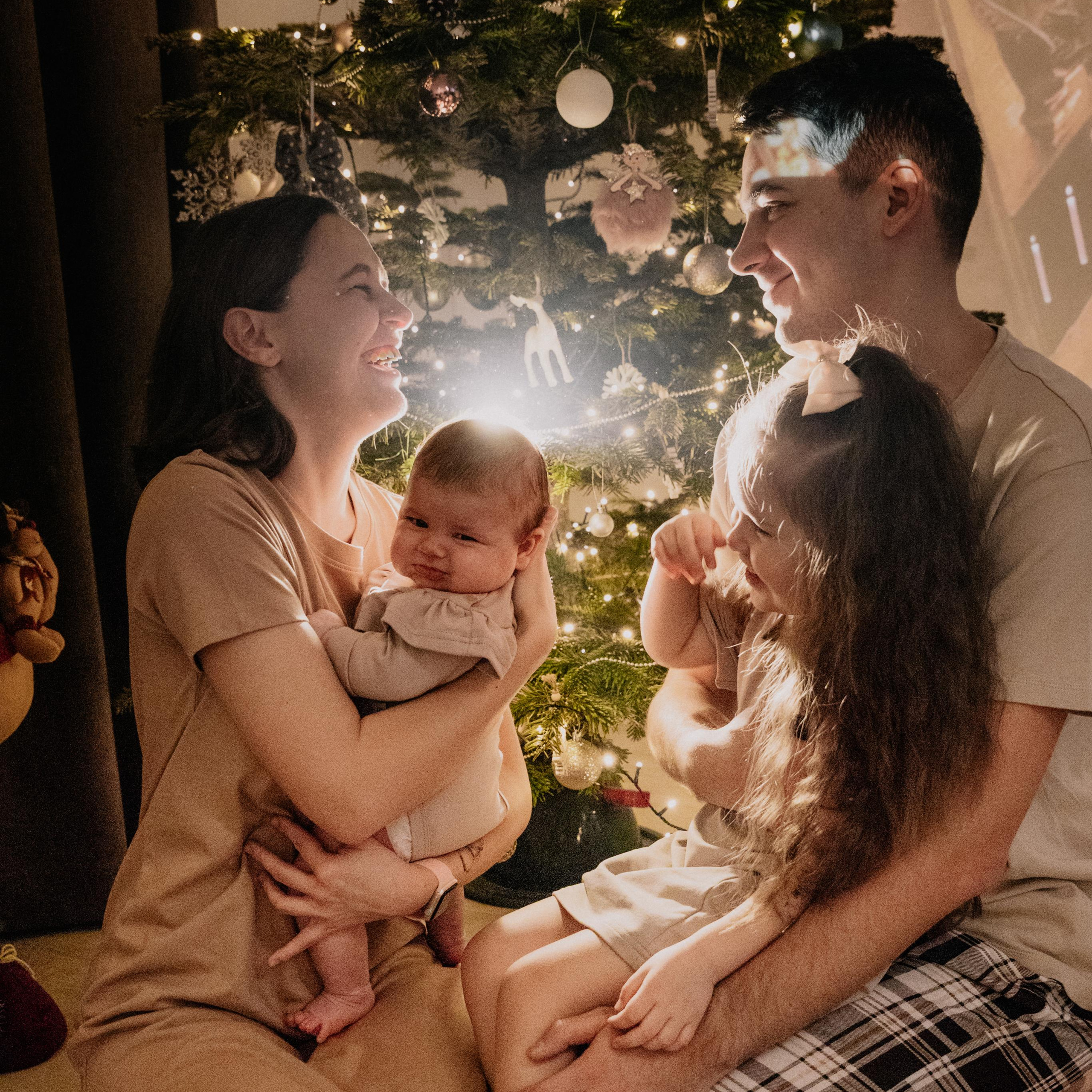 Alfred & Liza & Alice & Agatha. Home