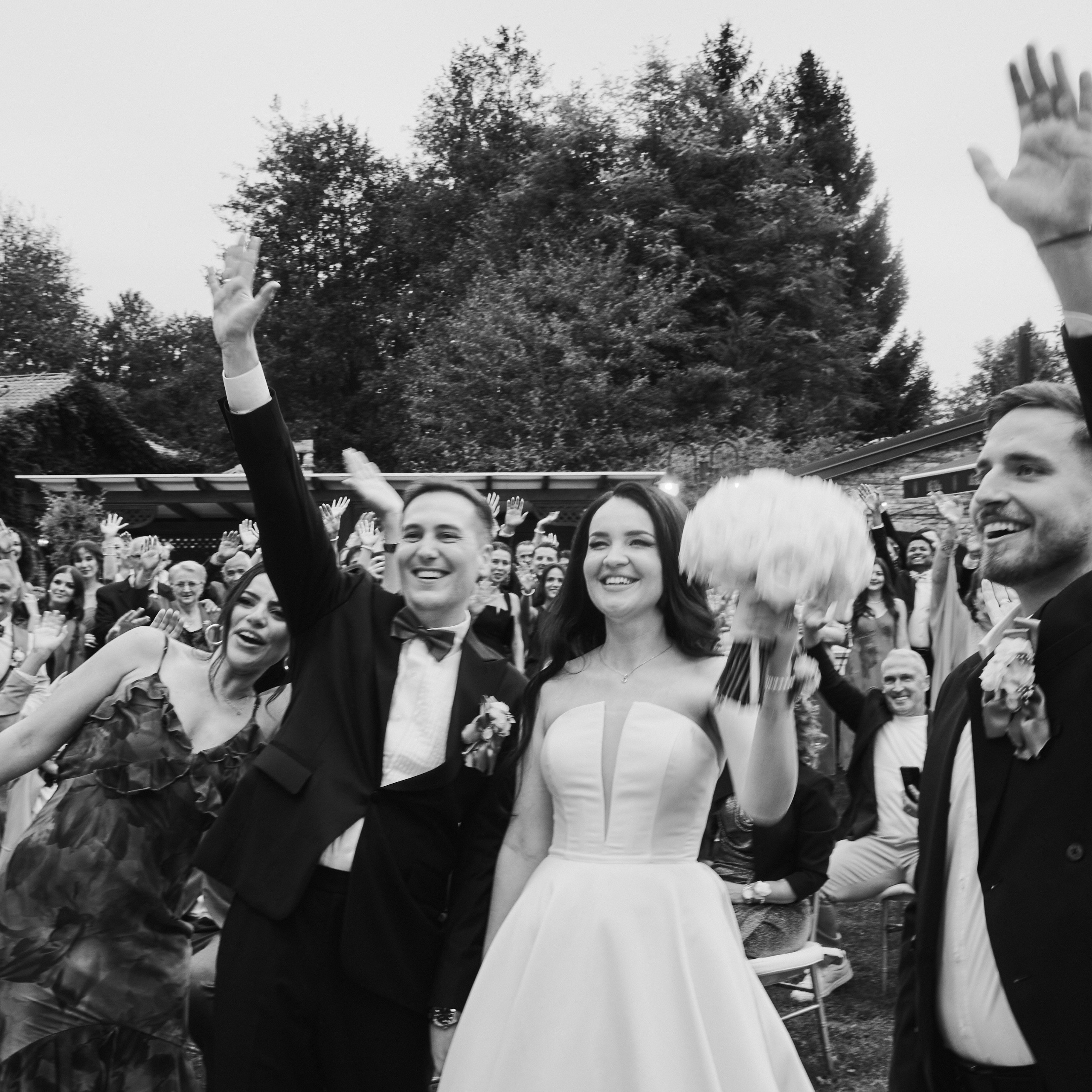 Contact. Switzerland-Austria-Croatia-Montenegro wedding photographer and videographer Yannia weddings