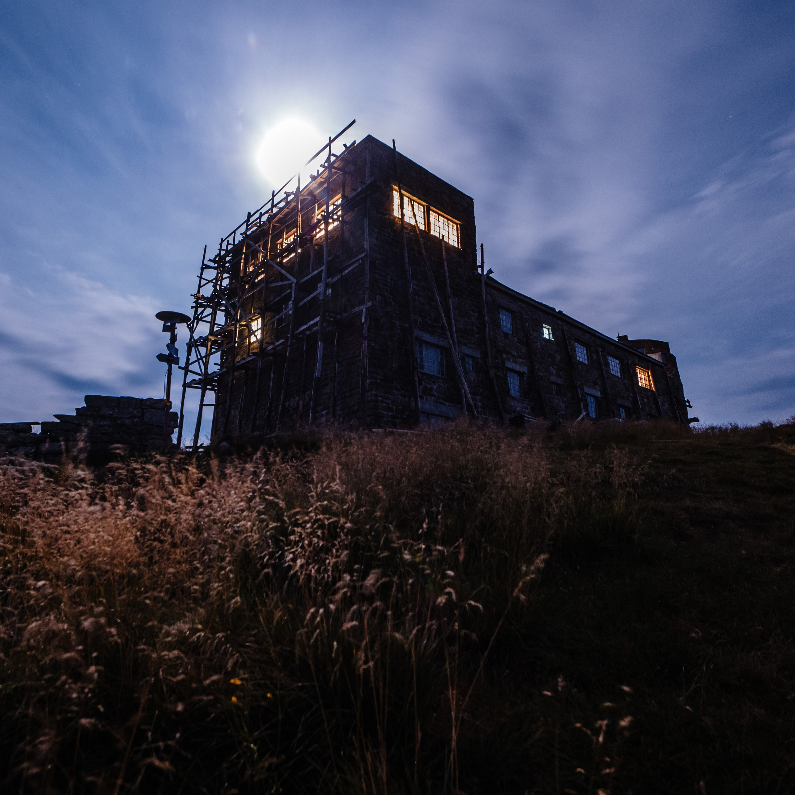 Неоопера-жах «HAMLET» Вільяма Шекспіра. Піп-Іван.