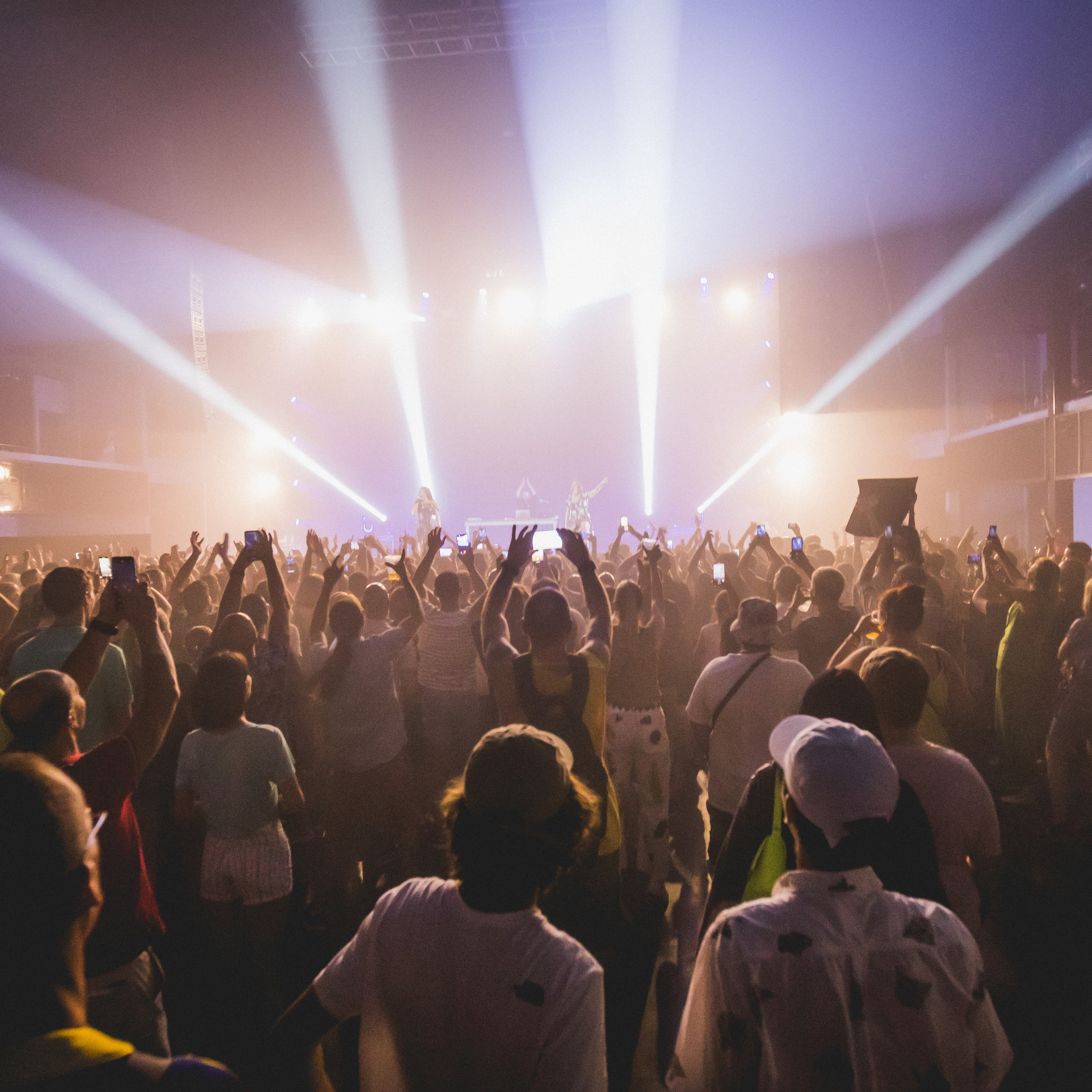 Little Big. Volver a oranjazz.com