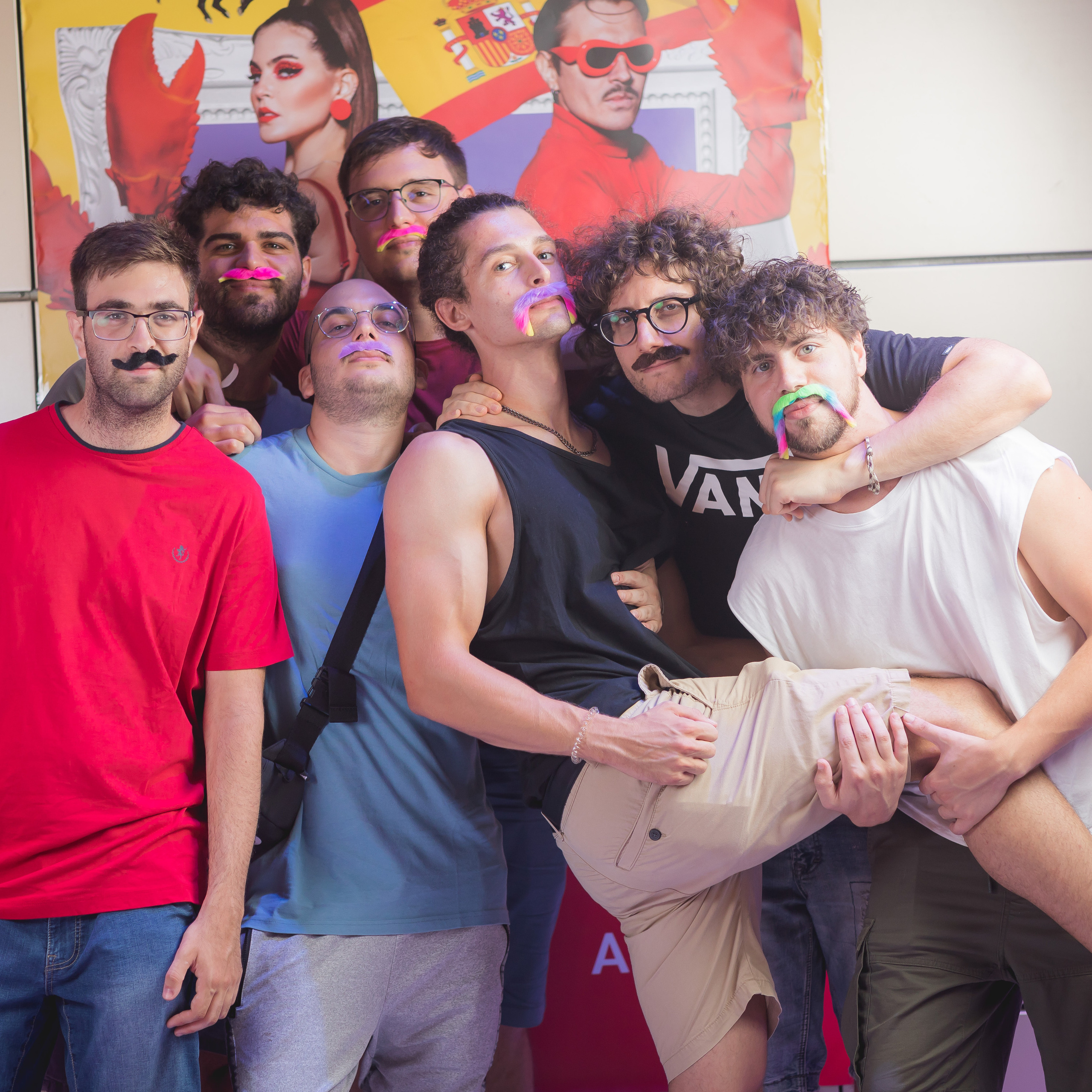 Little Big. Volver a oranjazz.com