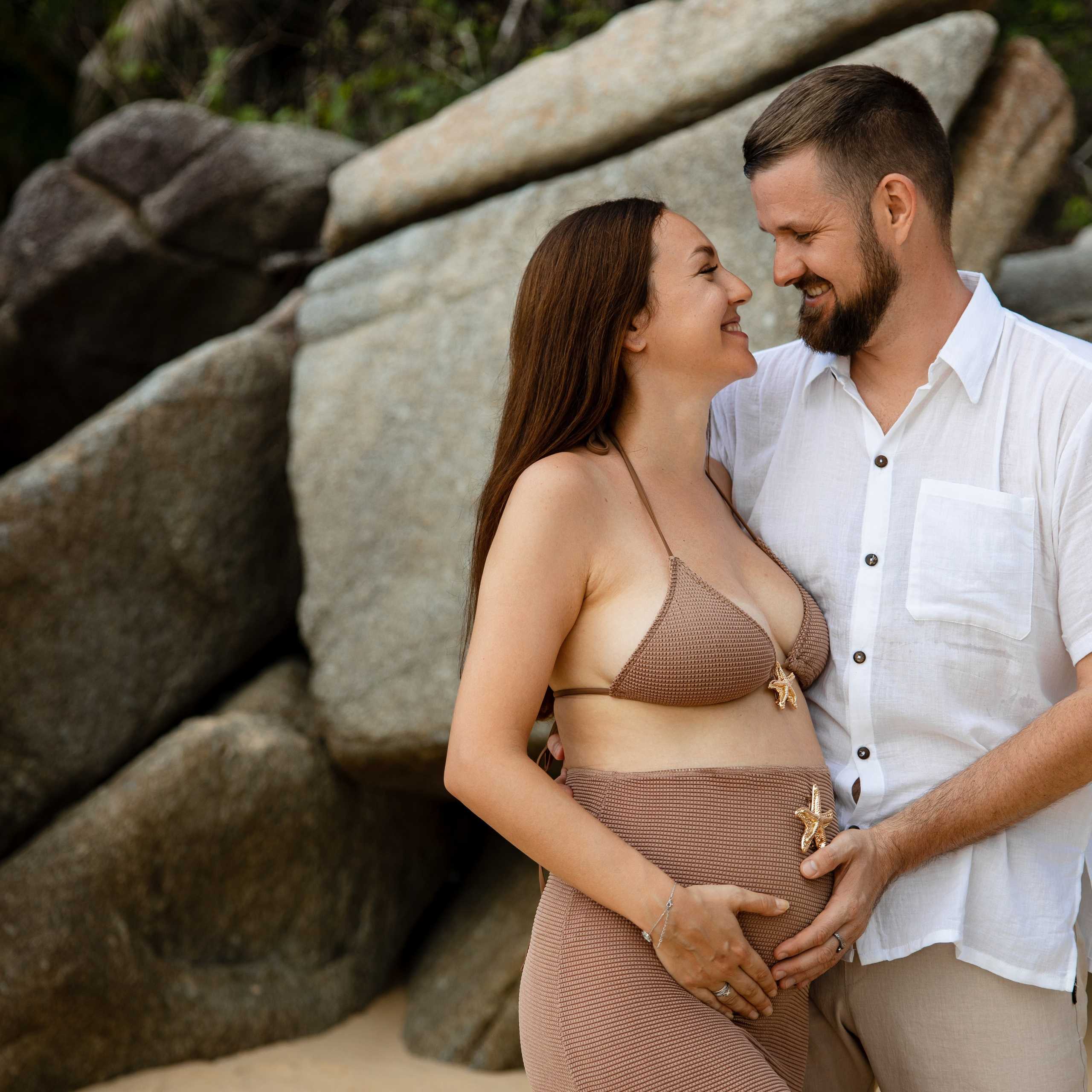 Maternity Beach Photoshoot at Naithon Beach Phuket — Olesya & Sasha