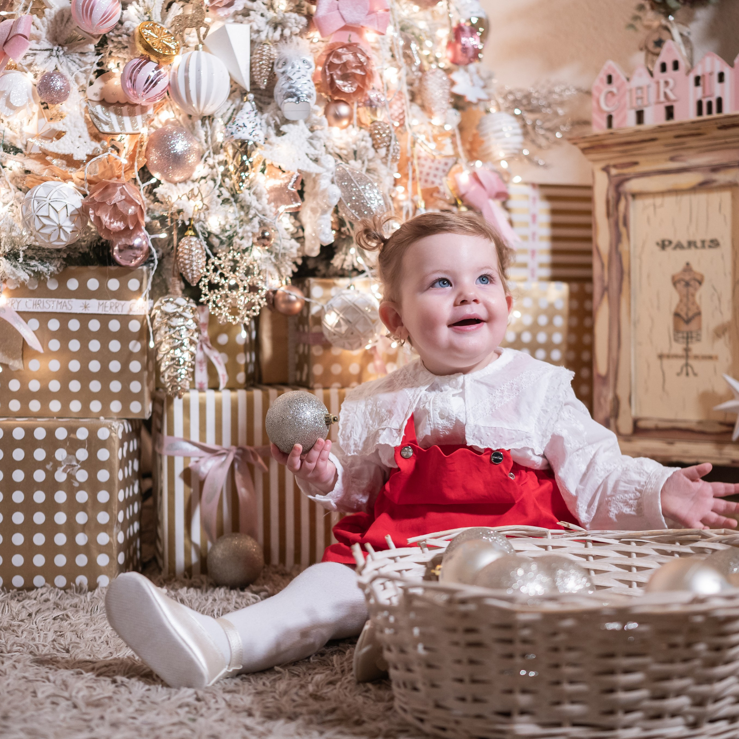 Sedinta Foto Craciun in Studio – Decoruri Magice de Poveste