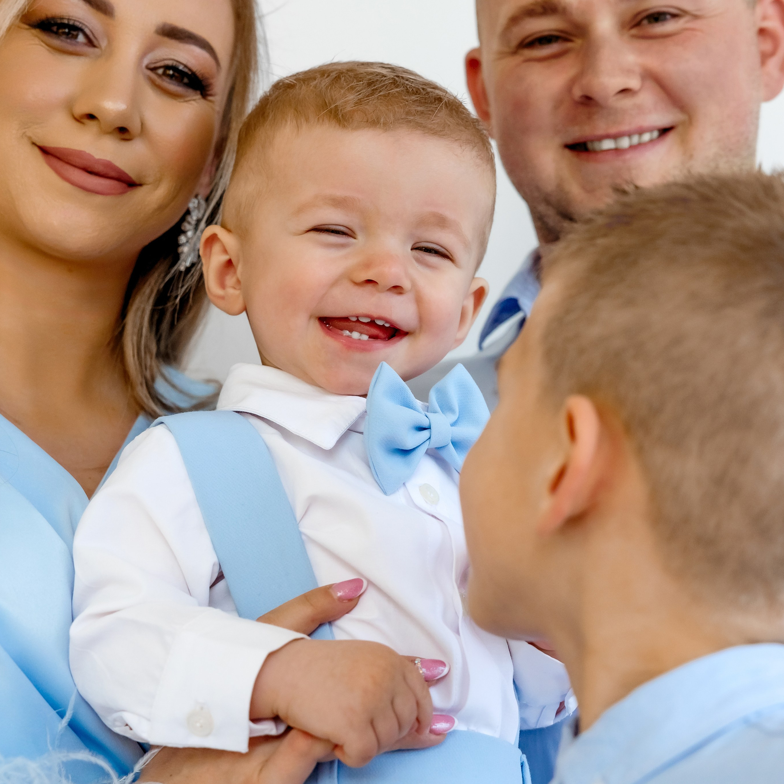 Честита Първа Годинка!