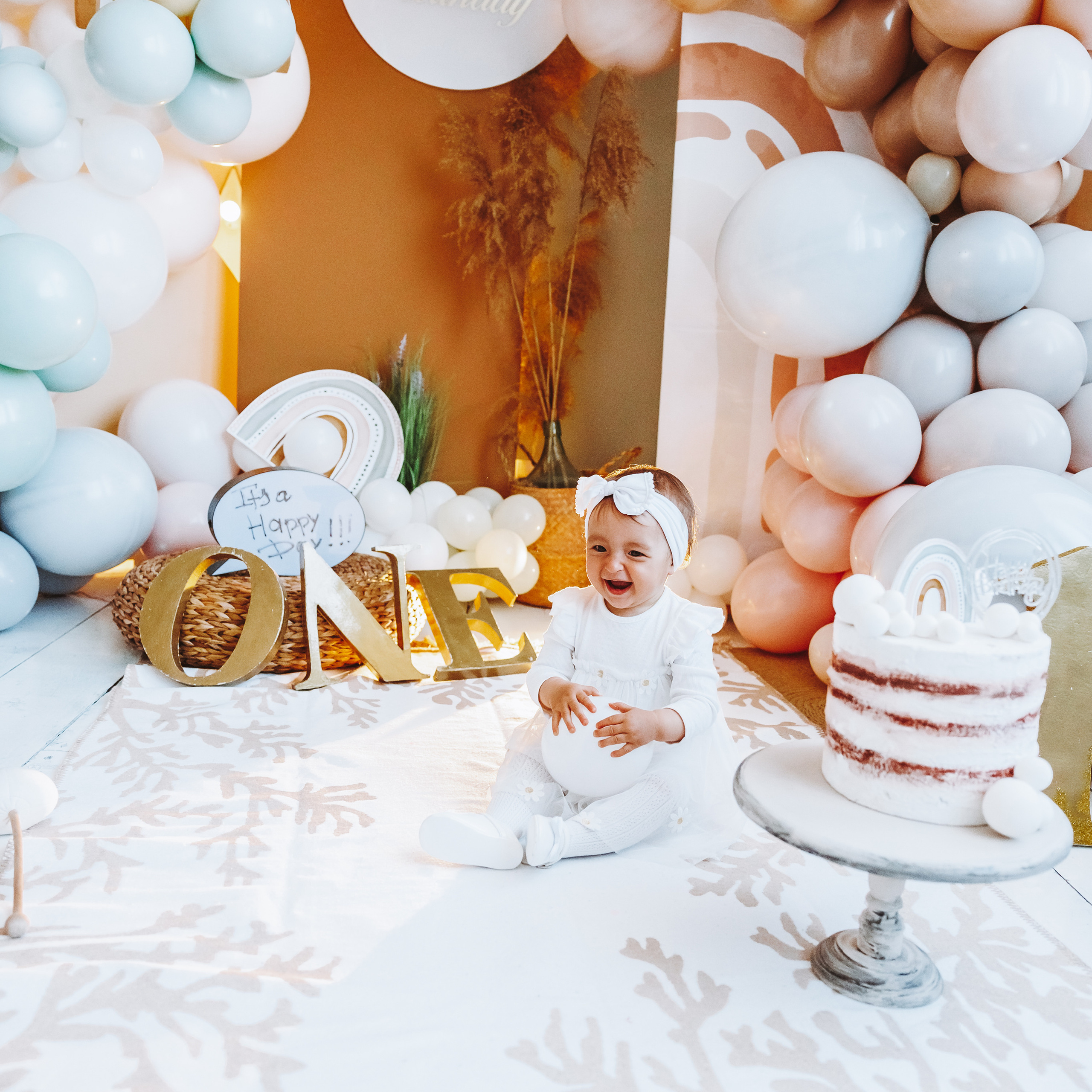 Честит 1 Рожден Ден