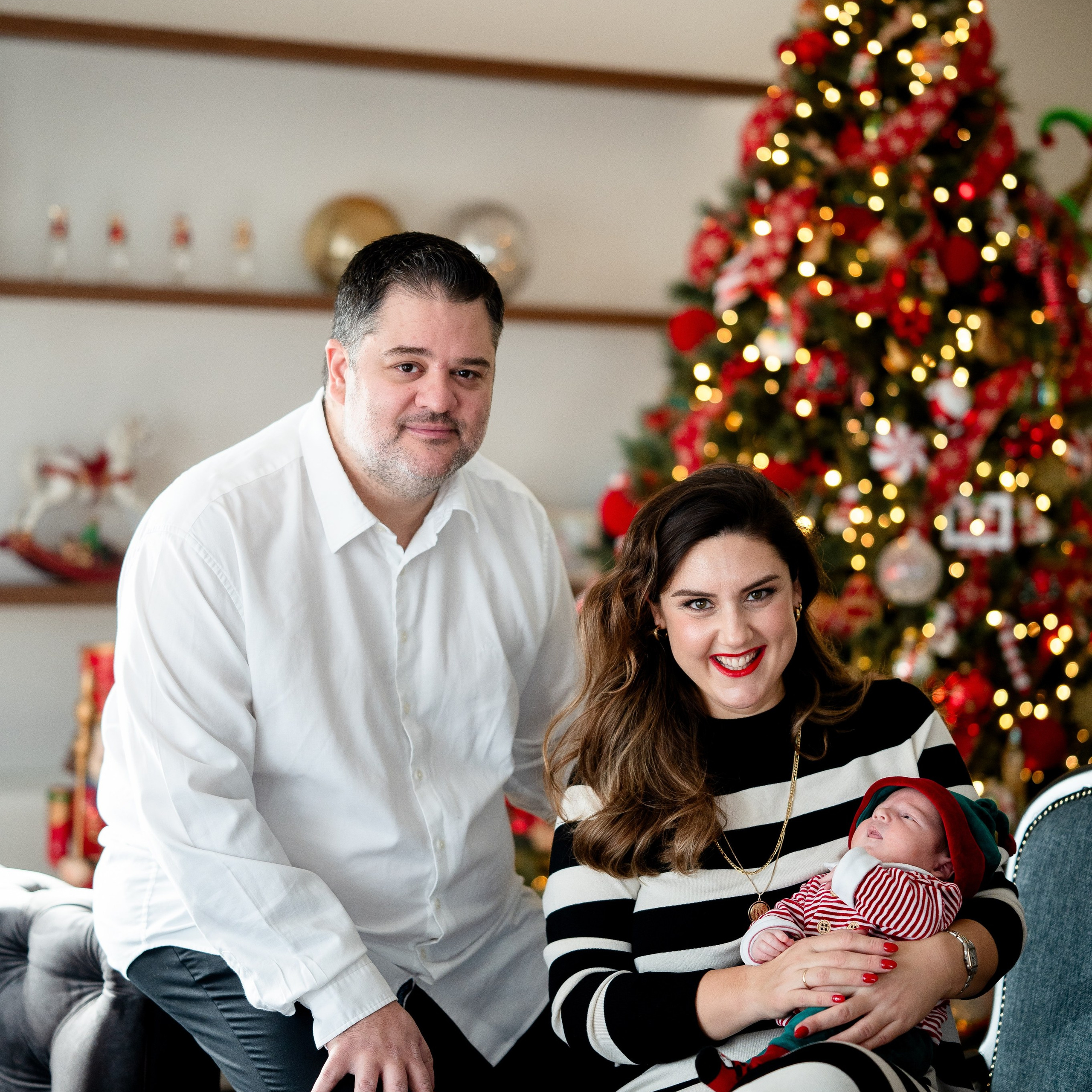 Επαγγελματική φωτογράφιση εγκυμοσύνης και νεογέννητου στη Ρόδο. Φωτογράφος νεογέννητων στη Ρόδο. Φωτογράφιση εγκυμοσύνης