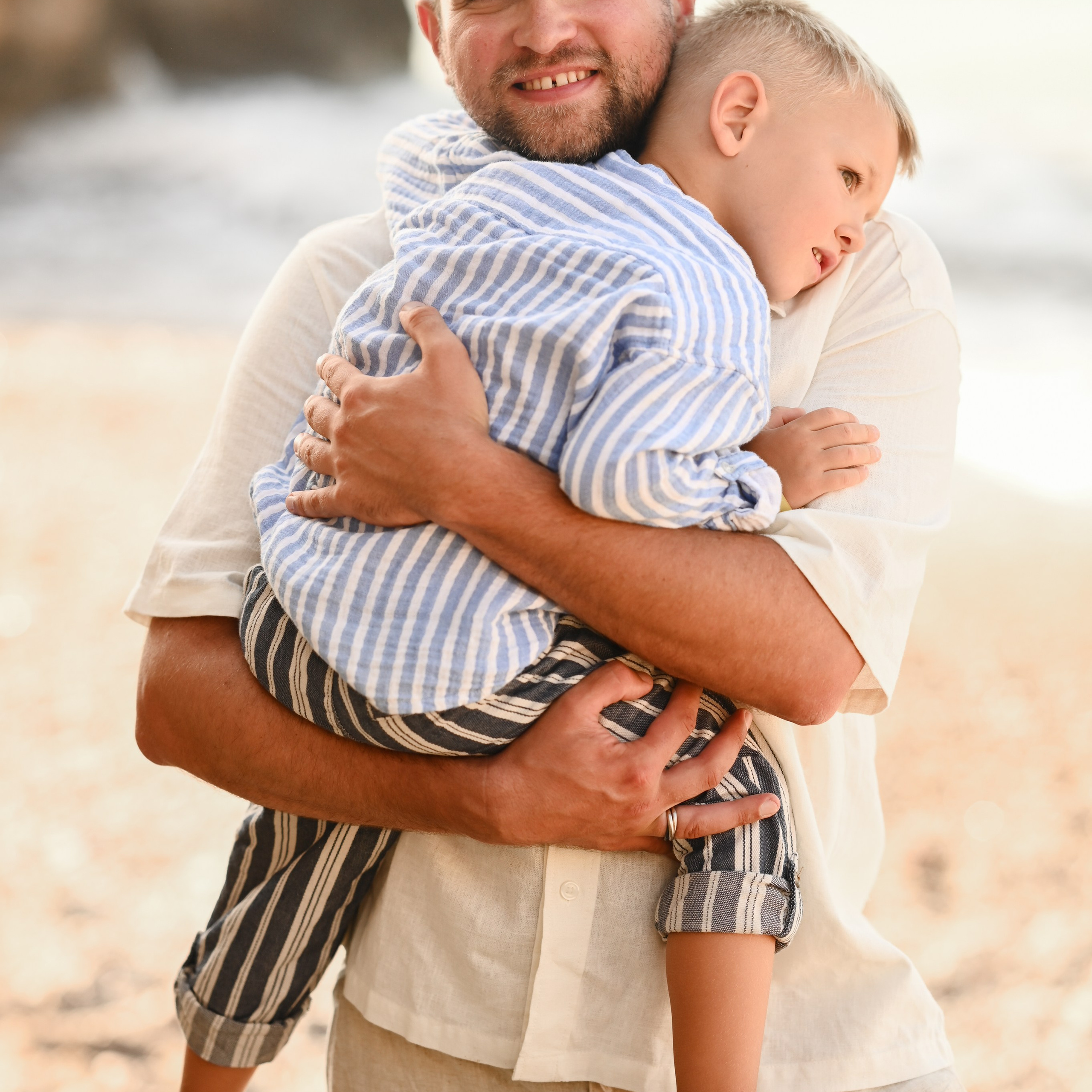 Family Photoshoot Rhodes. Φωτογράφος νεογέννητων στη Ρόδο. Φωτογράφιση εγκυμοσύνης