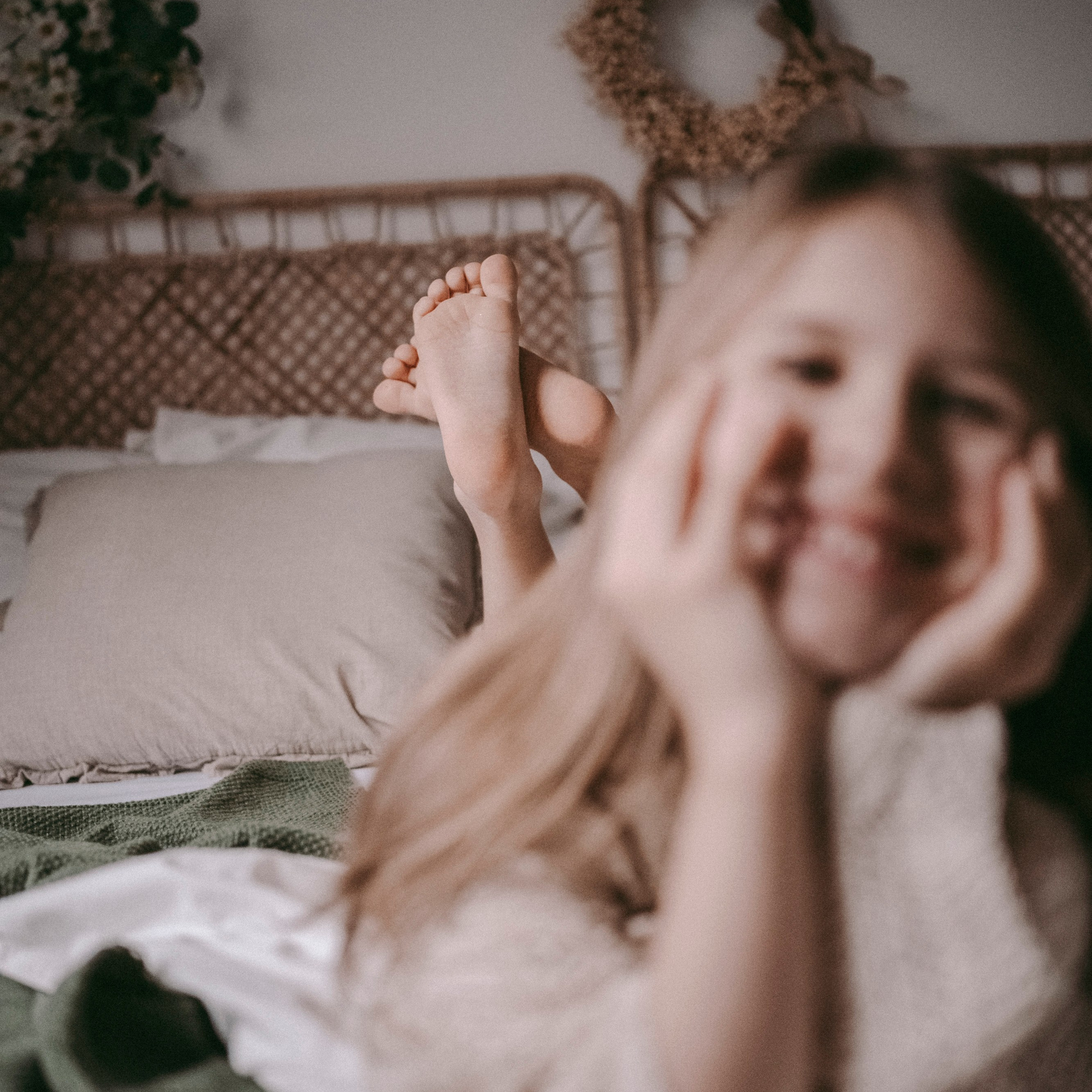 MAMINO. Deciji i porodicni fotograf u Beogradu Oksana Skendzic