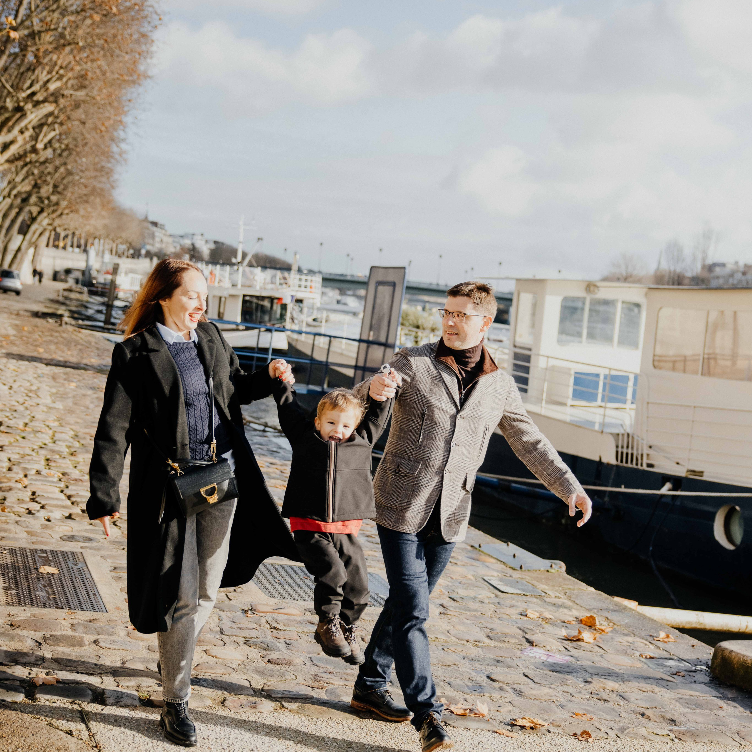 Leo in Paris / family shooting. Photographe à Paris