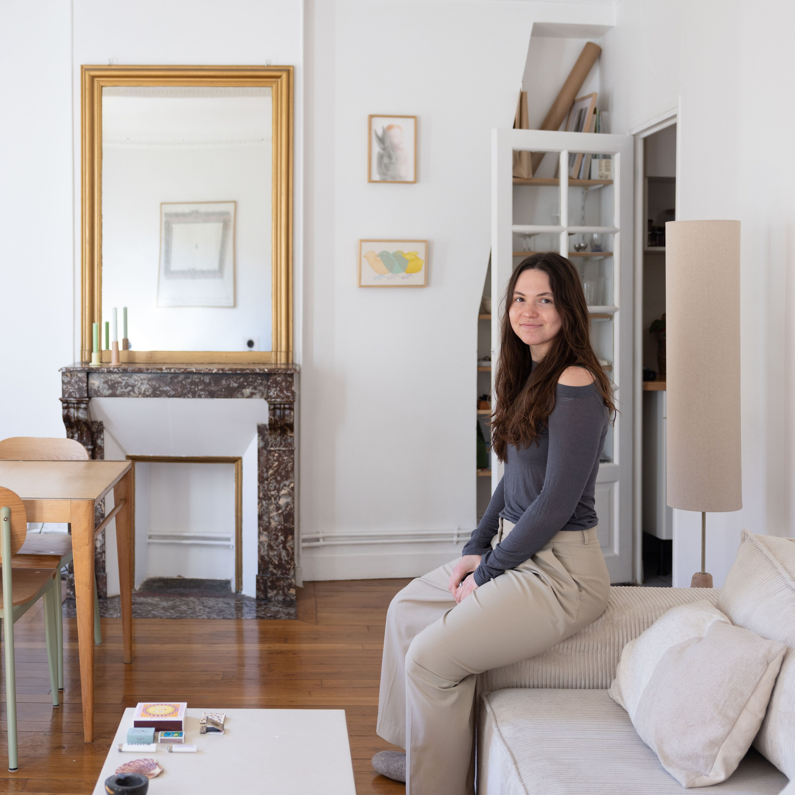 Evgeniia — collectionneuse d’art à Paris. Photographe à Paris