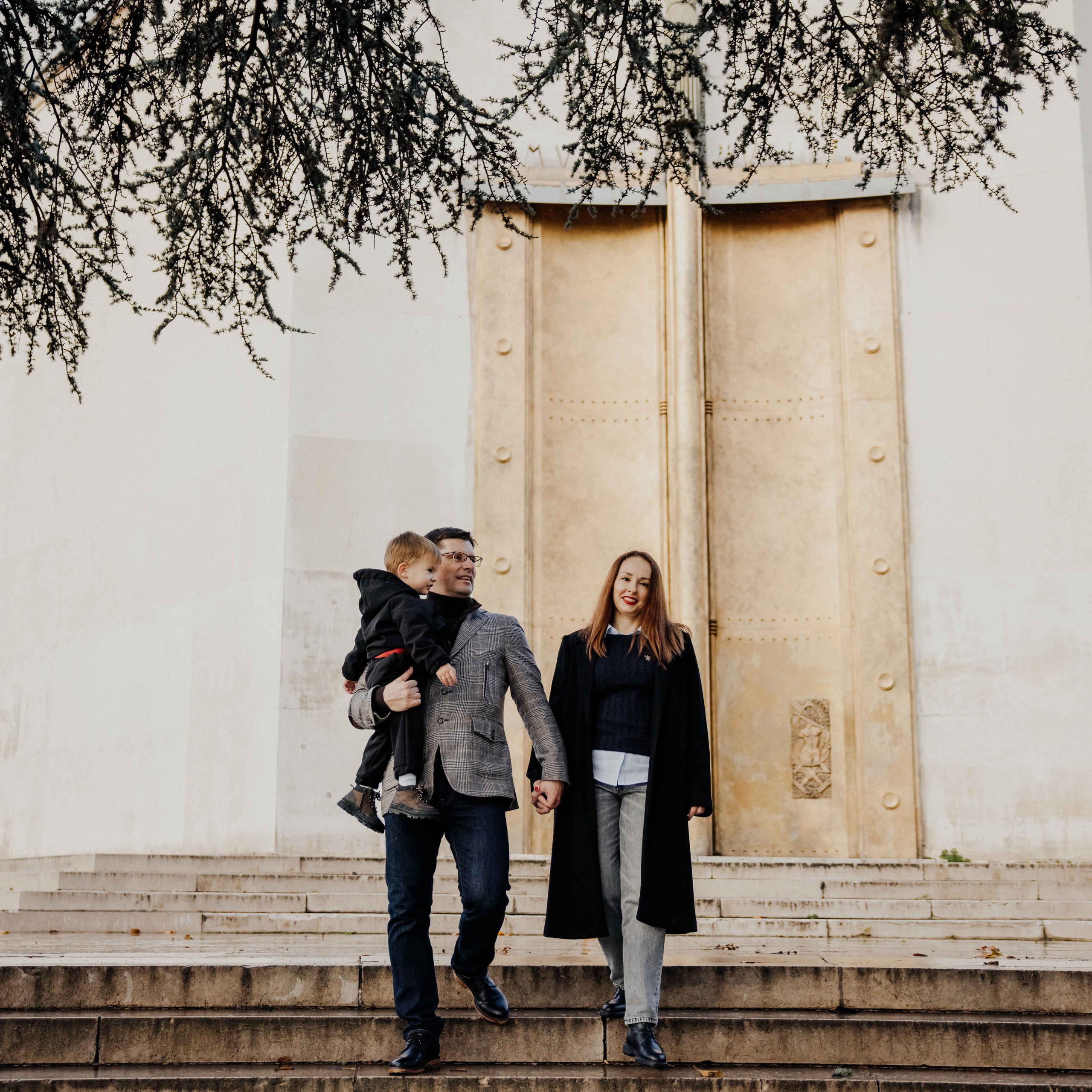 Leo in Paris / family shooting. Photographe à Paris