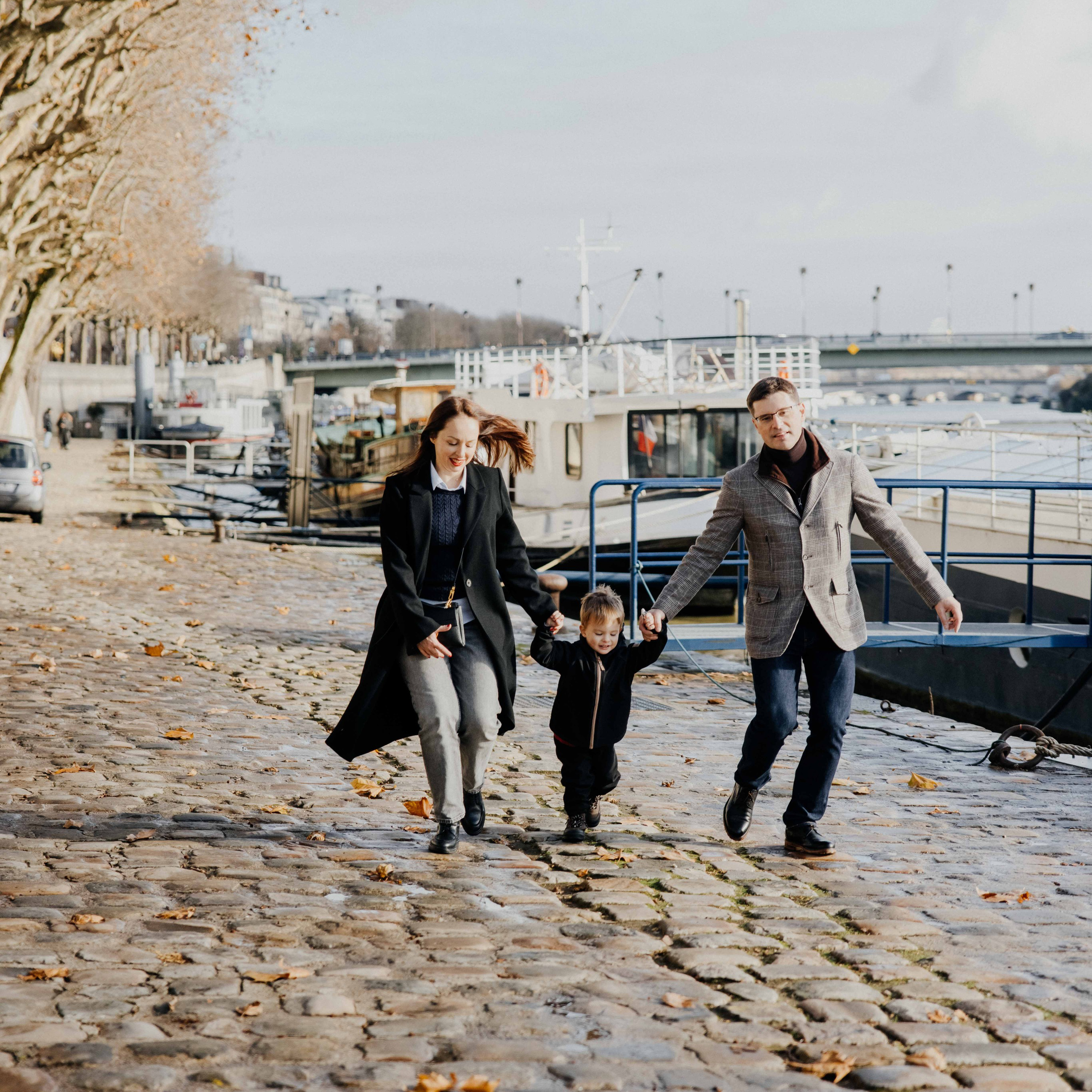Leo in Paris / family shooting. Photographe à Paris