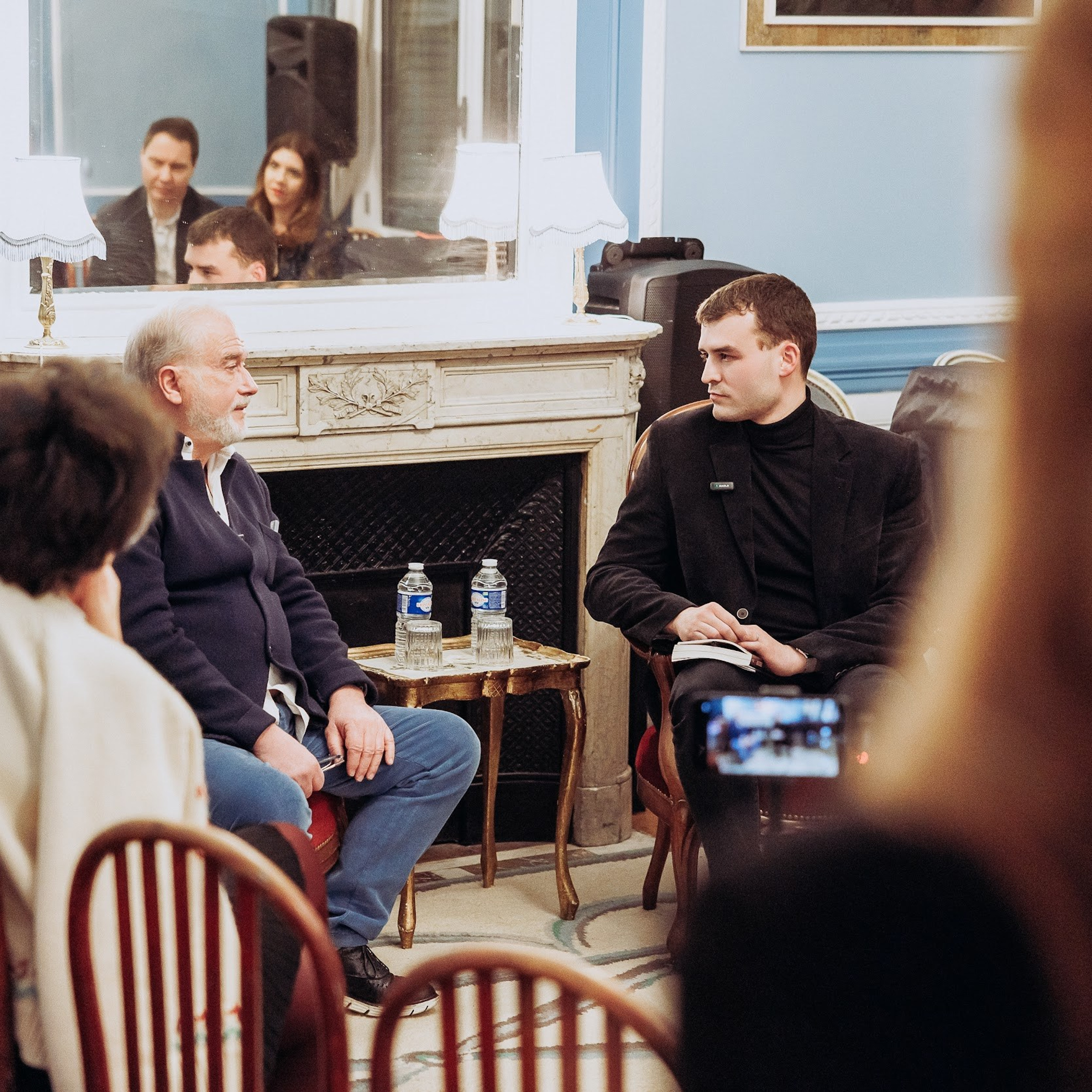 Michel Canesi à la présentation de son livre (éditions Plon). Photographe à Paris